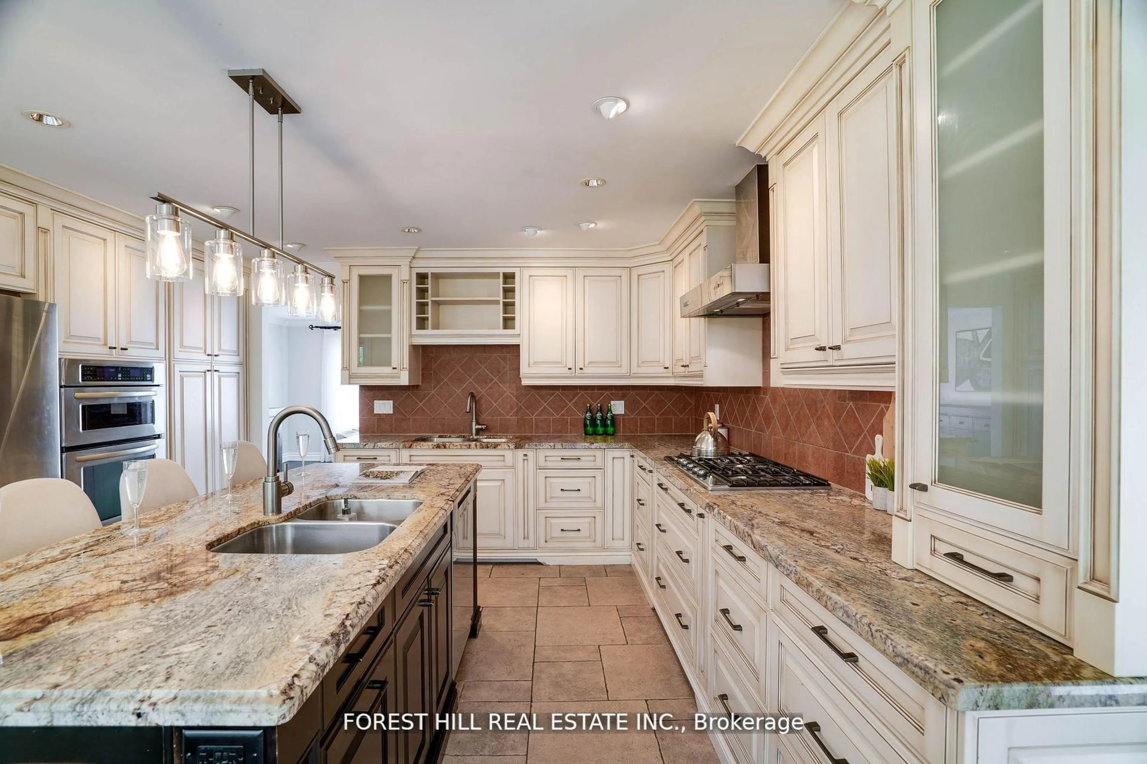 Open concept kitchen, ceramic/tile floor for 244 Waterloo Ave, Toronto Ontario M3H 3Z4
