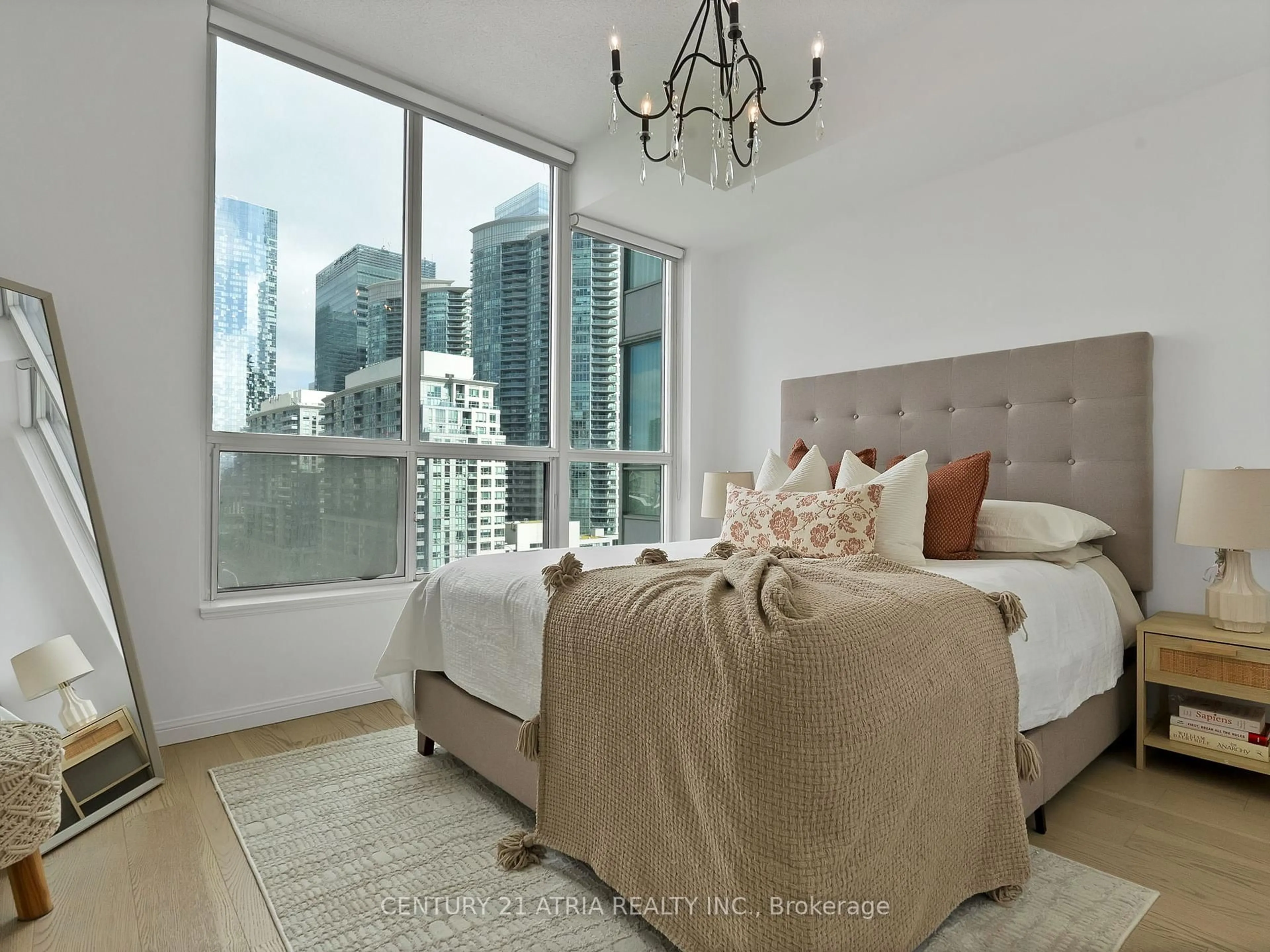 Bedroom with bed, carpet floor for 228 Queens Quay #1101, Toronto Ontario M5J 2X1