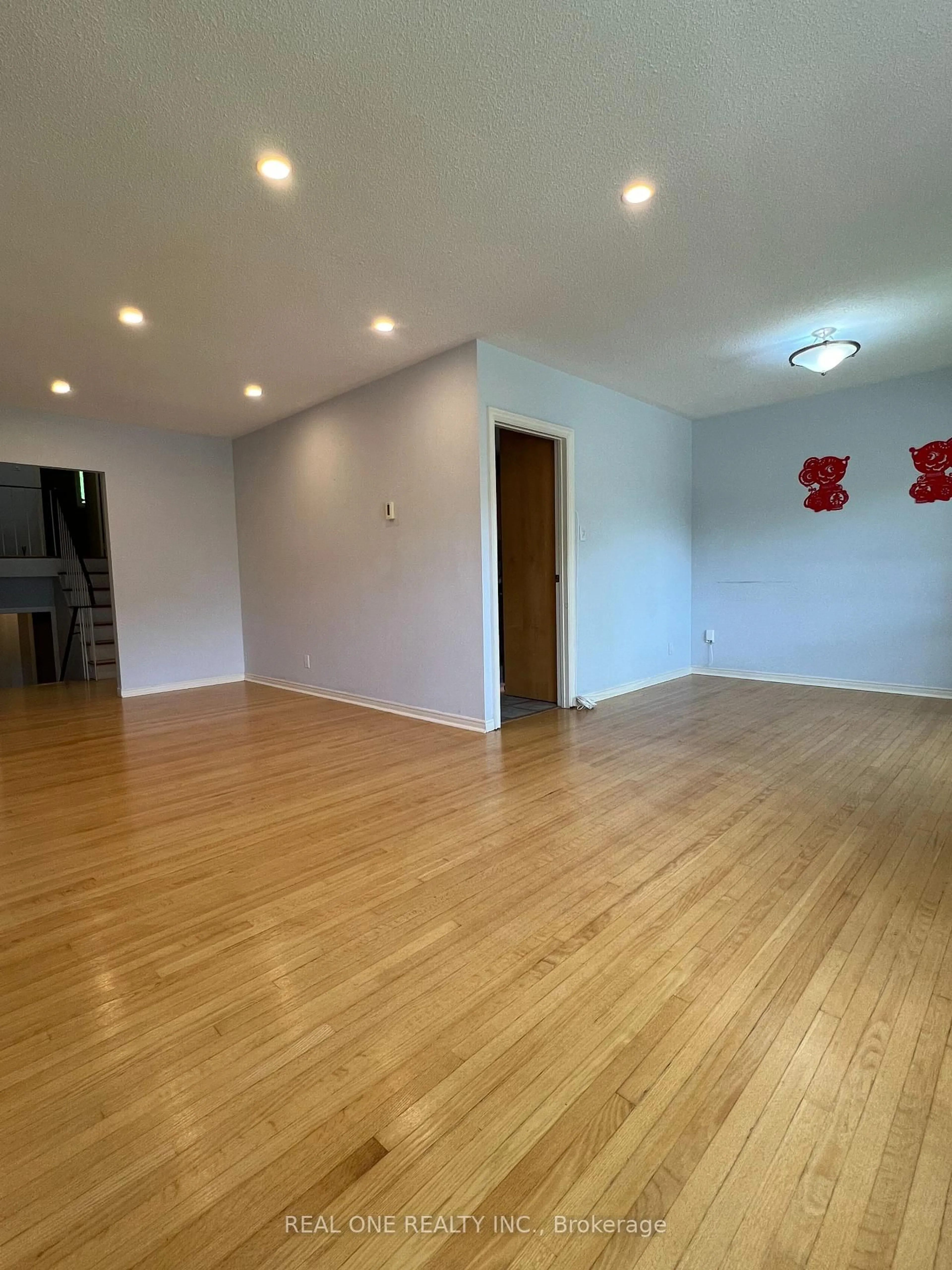 A pic of a room for 34 Shippigan Cres, Toronto Ontario M2J 2G2