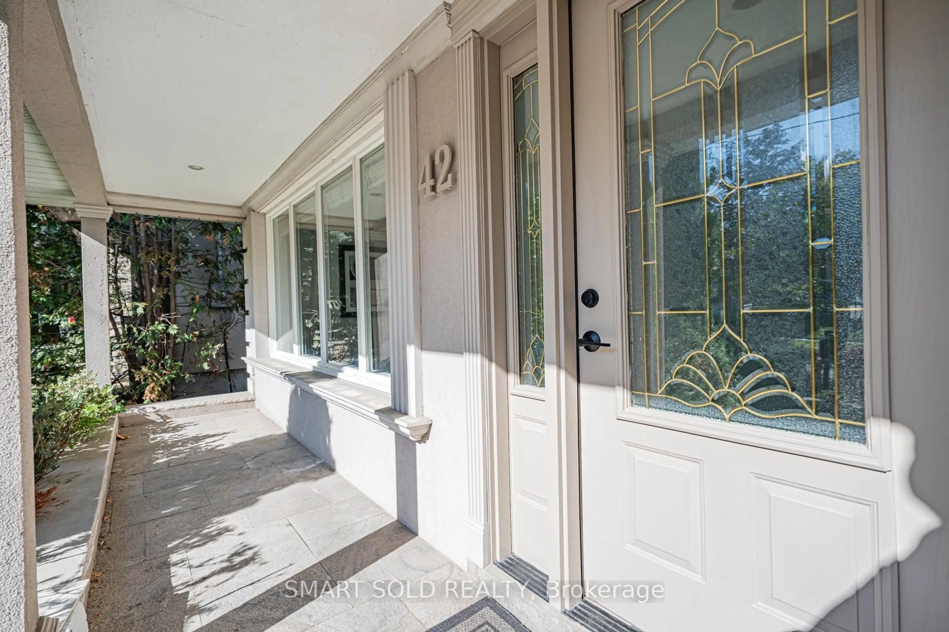 Unknown for 42 Davean Dr, Toronto Ontario M2L 2R7