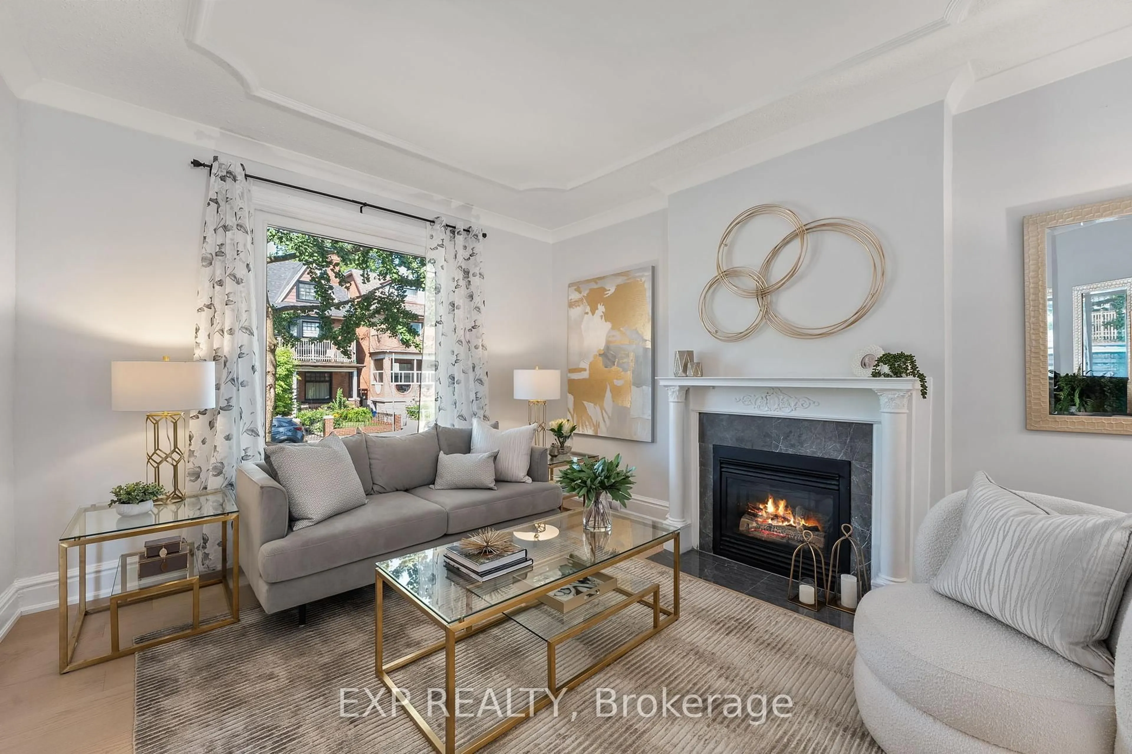 Living room with furniture, unknown for 29 Grace St, Toronto Ontario M6J 2S4
