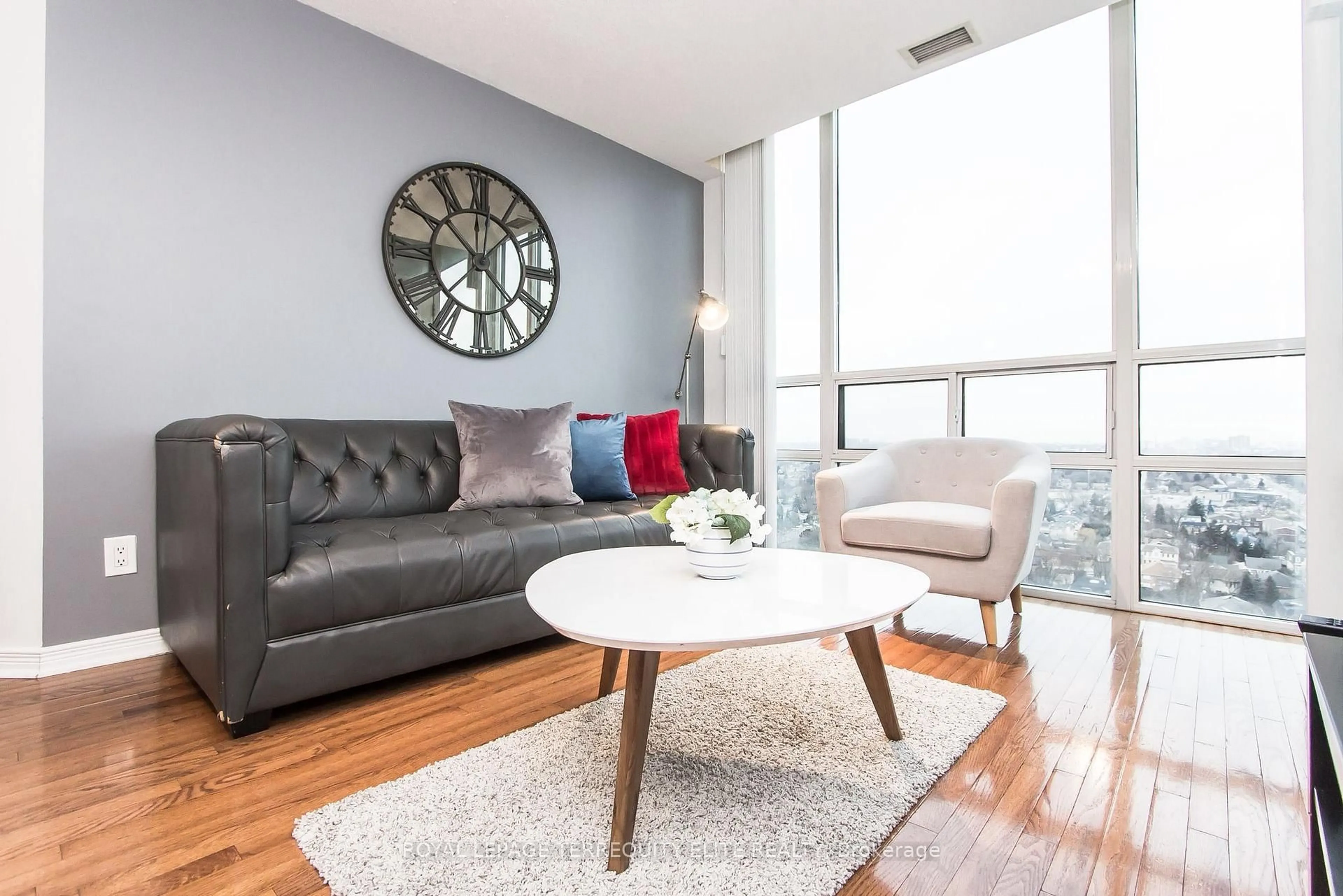 Living room with furniture, wood/laminate floor for 503 Beecroft Rd #2108, Toronto Ontario M2N 0A2