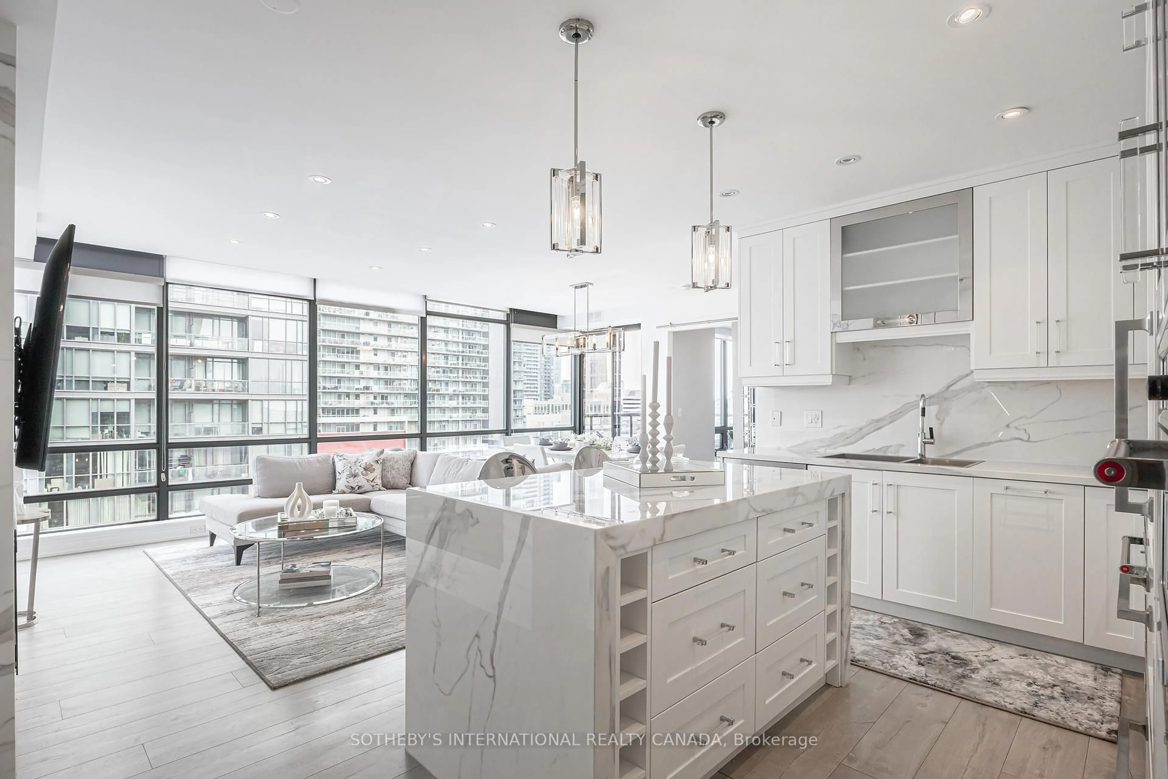 Contemporary kitchen, ceramic/tile floor for 438 King St #1901, Toronto Ontario M5V 1L4