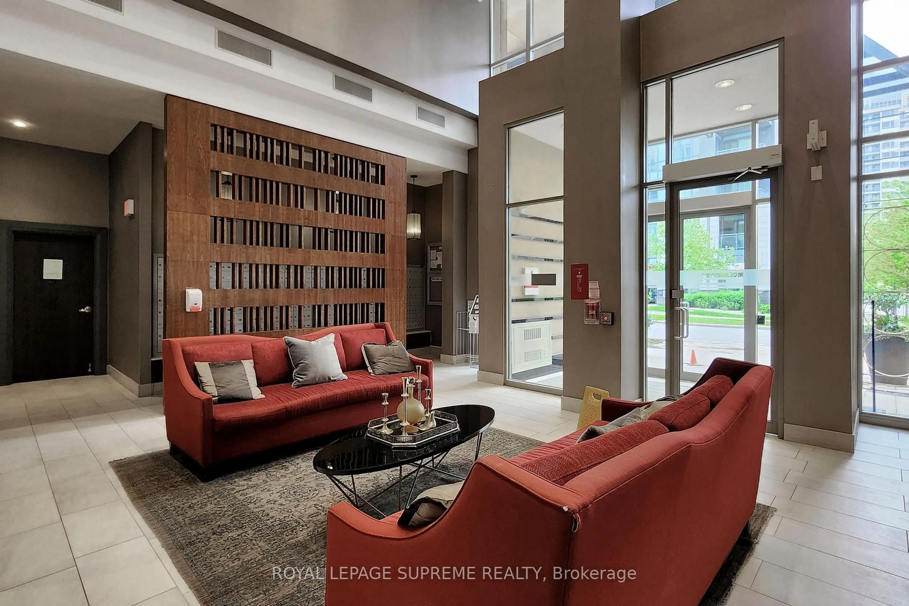 Lobby for 18 Kenaston Gdns #615, Toronto Ontario M2K 3C7