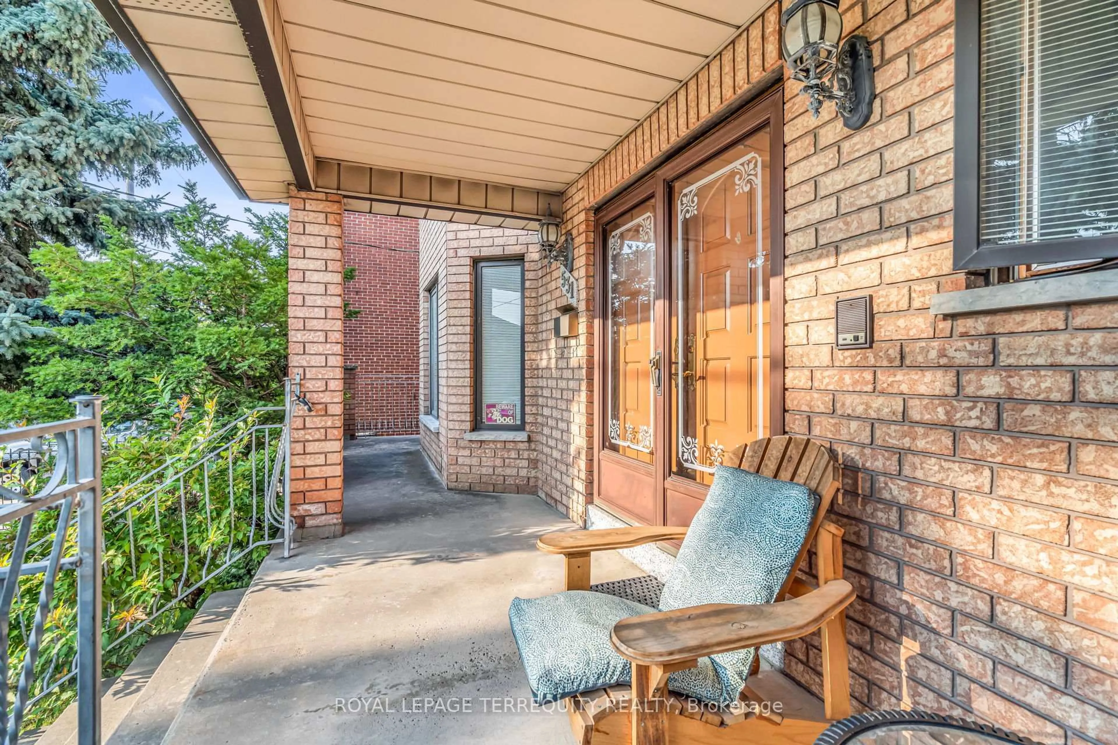 Unknown for 531 Lauder Ave, Toronto Ontario M6E 3J5