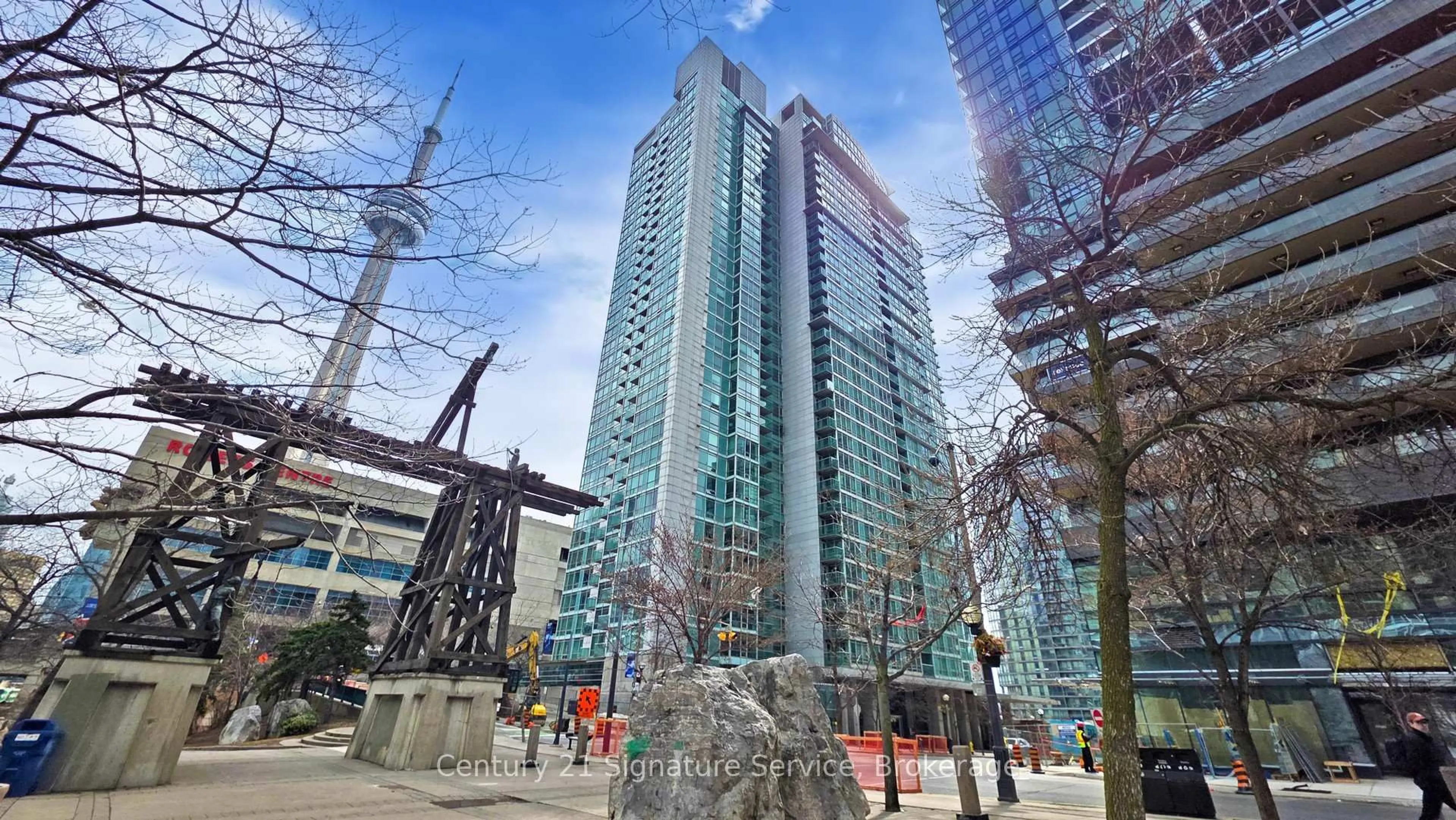 Unknown for 81 Navy Wharf Crt #315, Toronto Ontario M5V 3S2