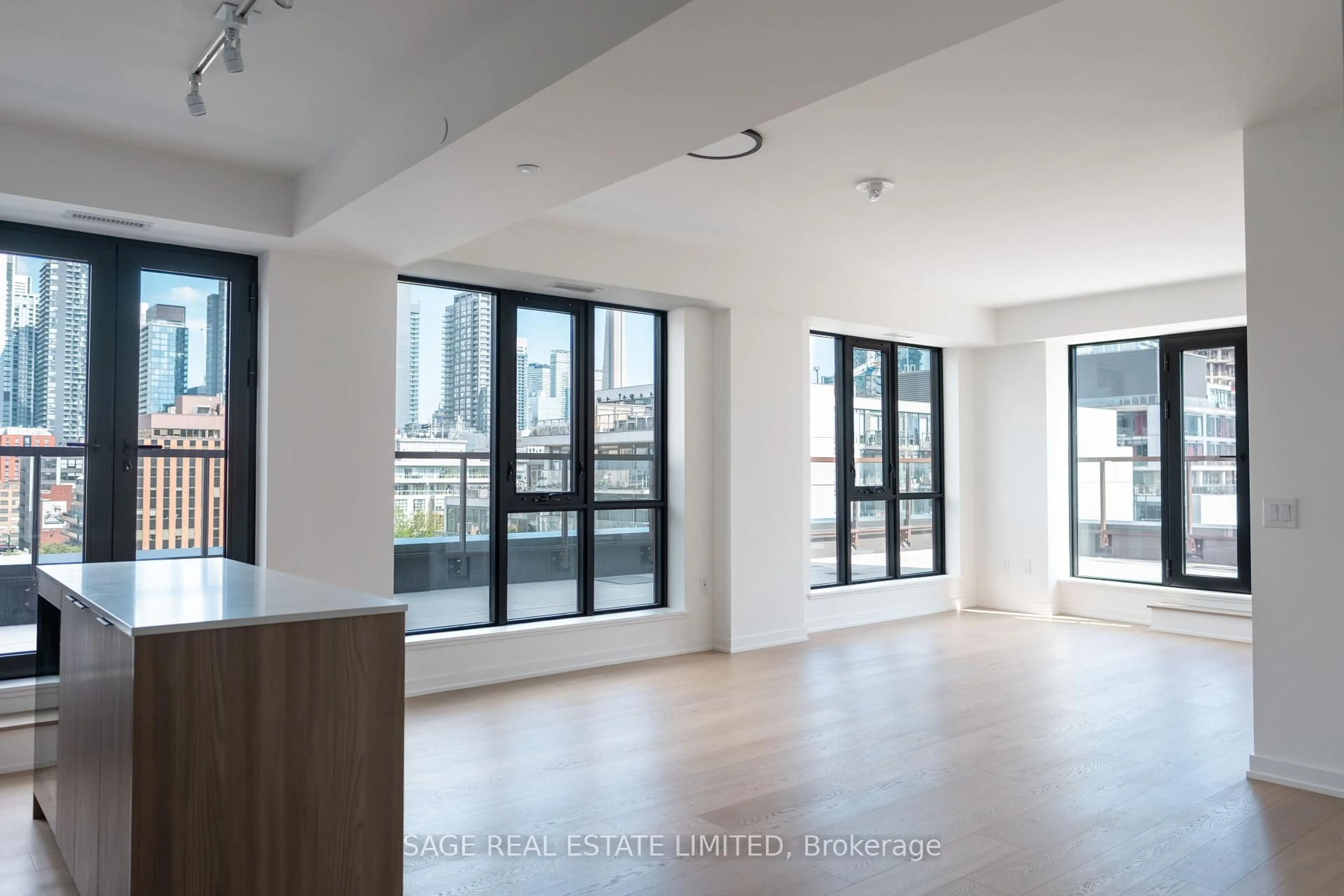 Unknown for 123 Portland St #903, Toronto Ontario M5V 0V9