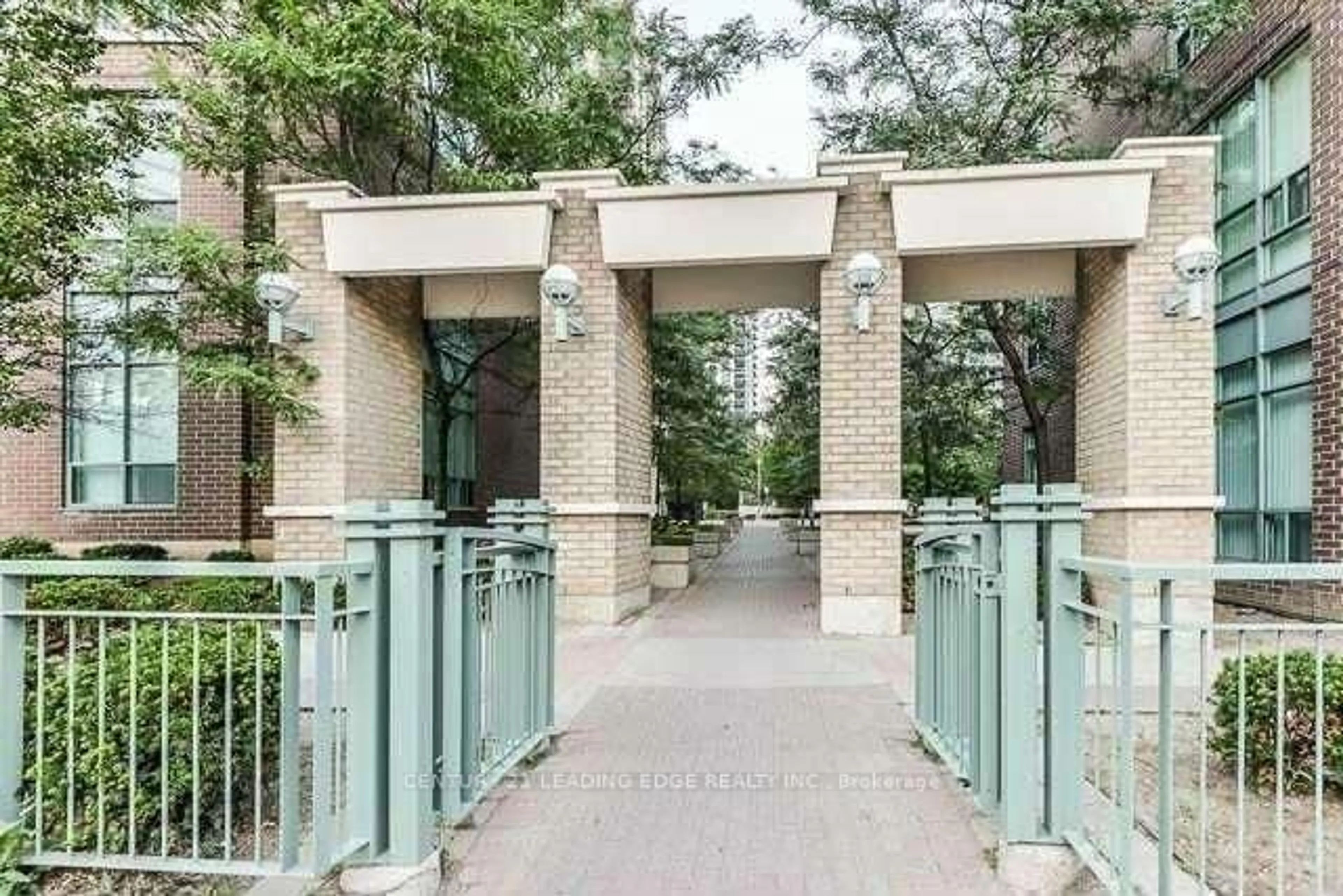 Patio, unknown for 22 Olive Ave #706, Toronto Ontario M2N 7G6