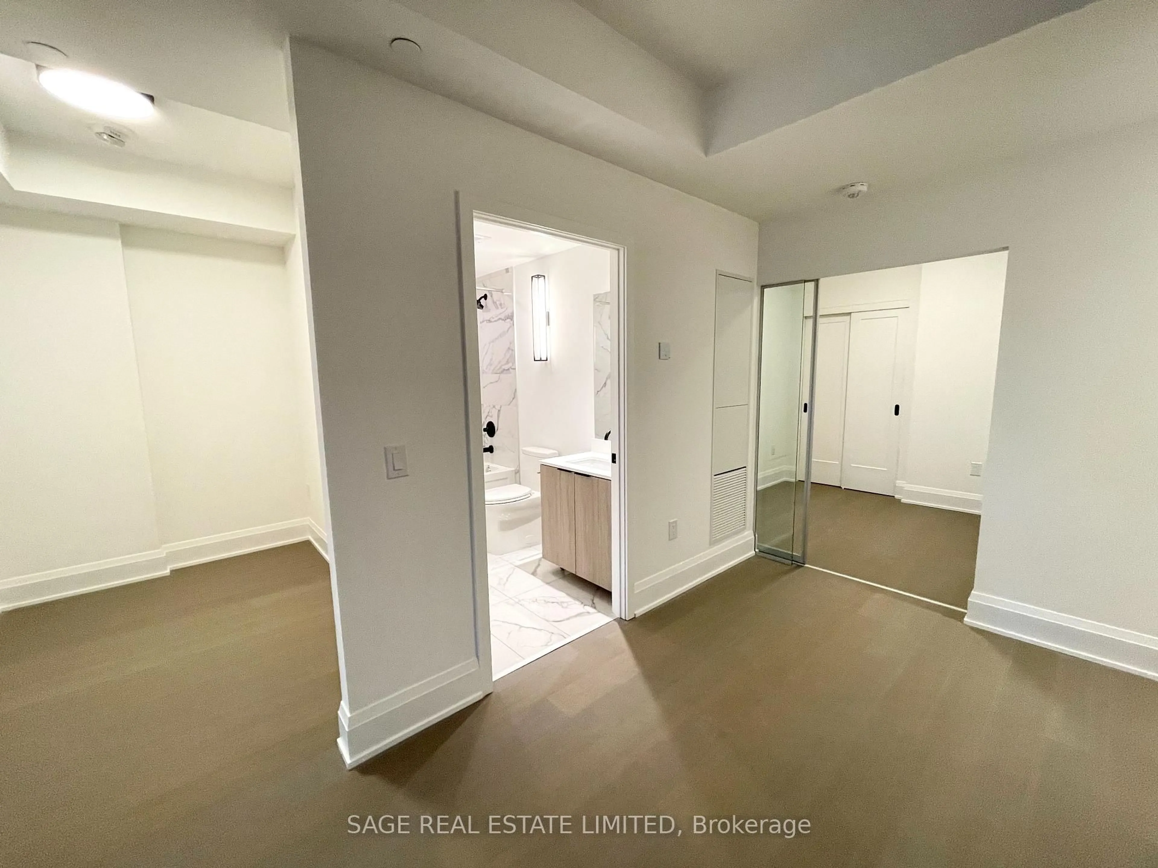 A pic of a room for 123 Portland St #601, Toronto Ontario M5V 0V9