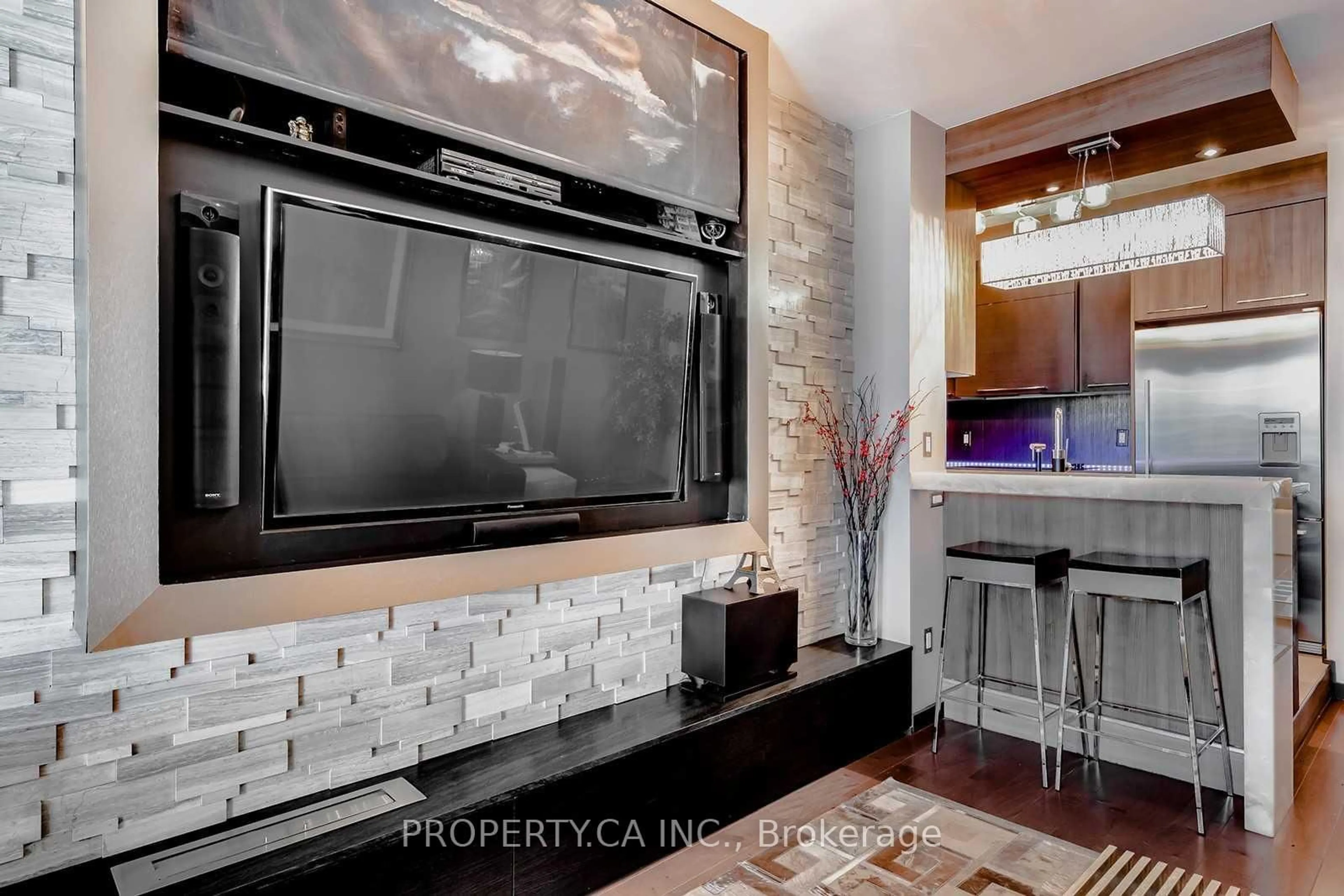 Home theater for 10 Yonge St #3604, Toronto Ontario M5E 1R4