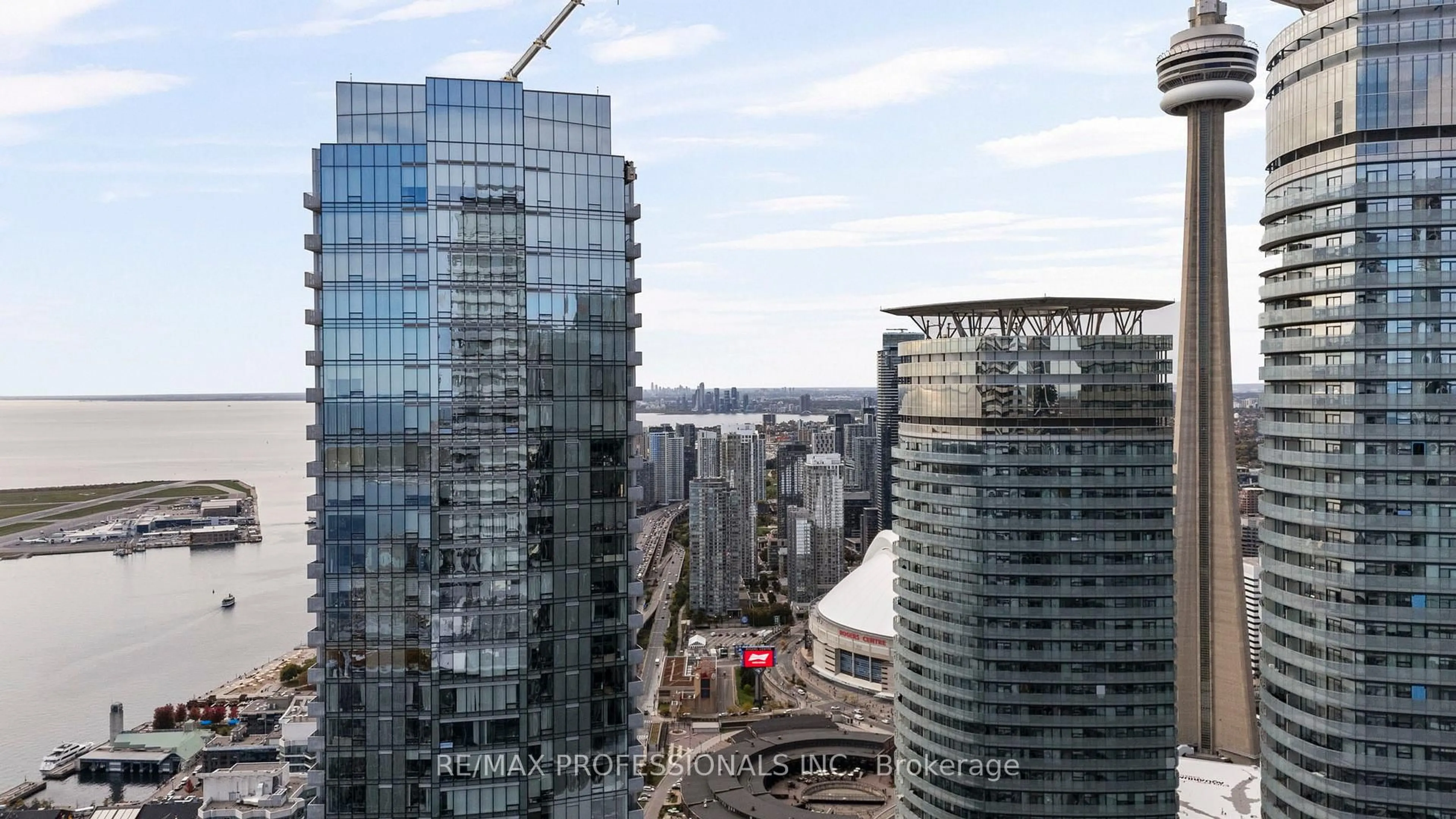 Unknown for 10 York St #6312, Toronto Ontario M5J 0E1