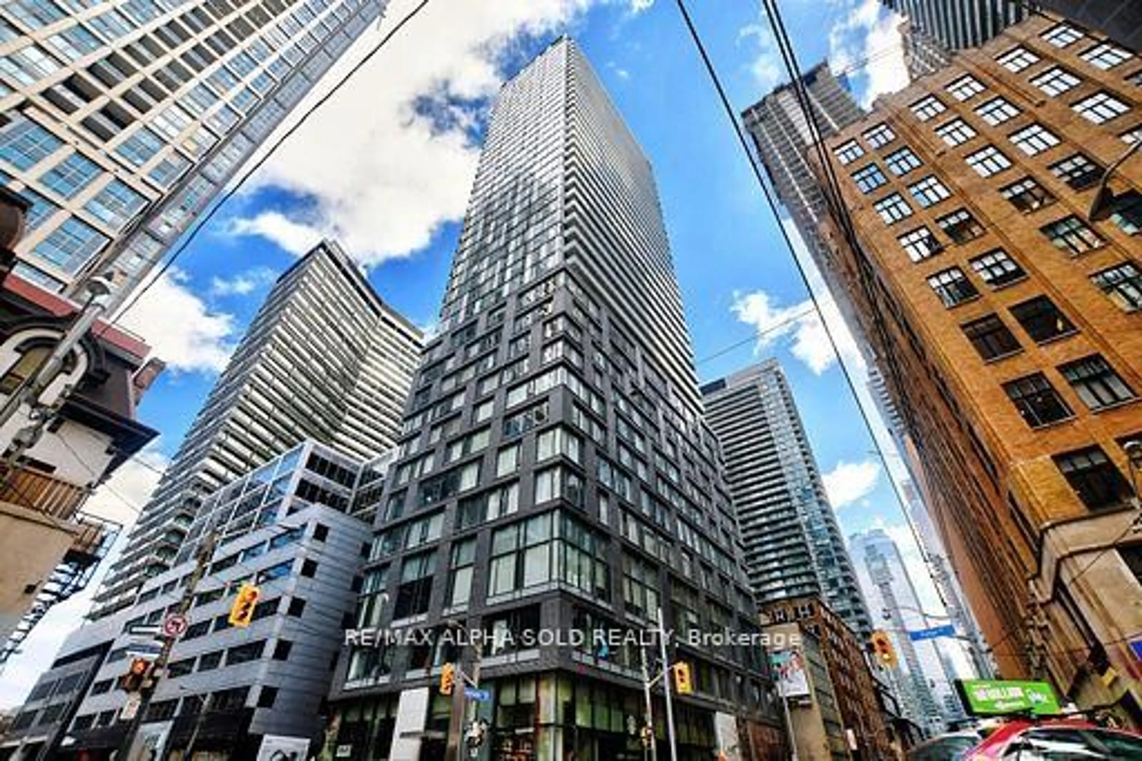 Unknown for 101 Peter St #3710, Toronto Ontario M5V 2G9