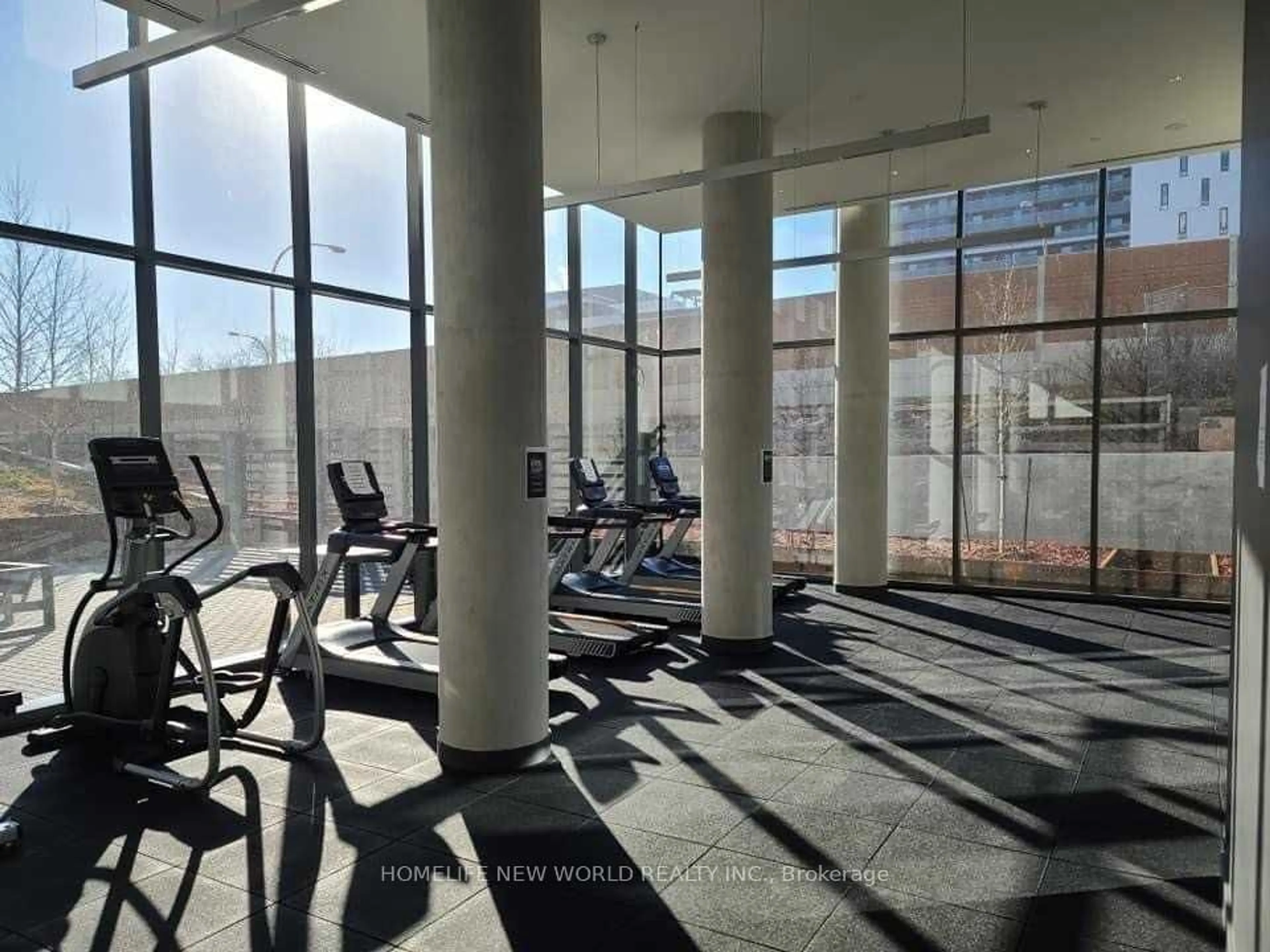 Gym or fitness room for 120 Varna Dr #524, Toronto Ontario M6A 0B3