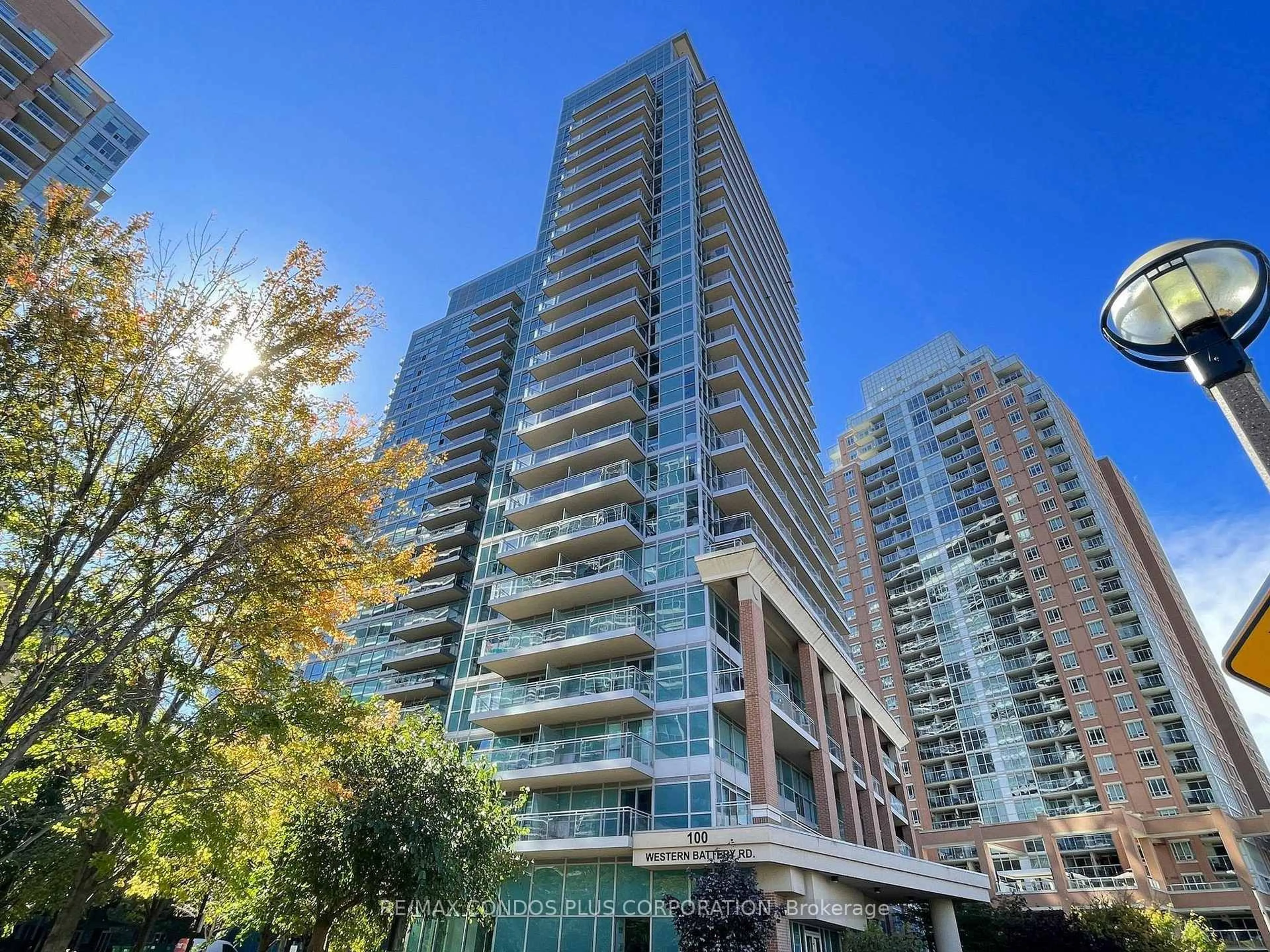 Unknown for 100 Western Battery Rd #2105, Toronto Ontario M6K 3S2