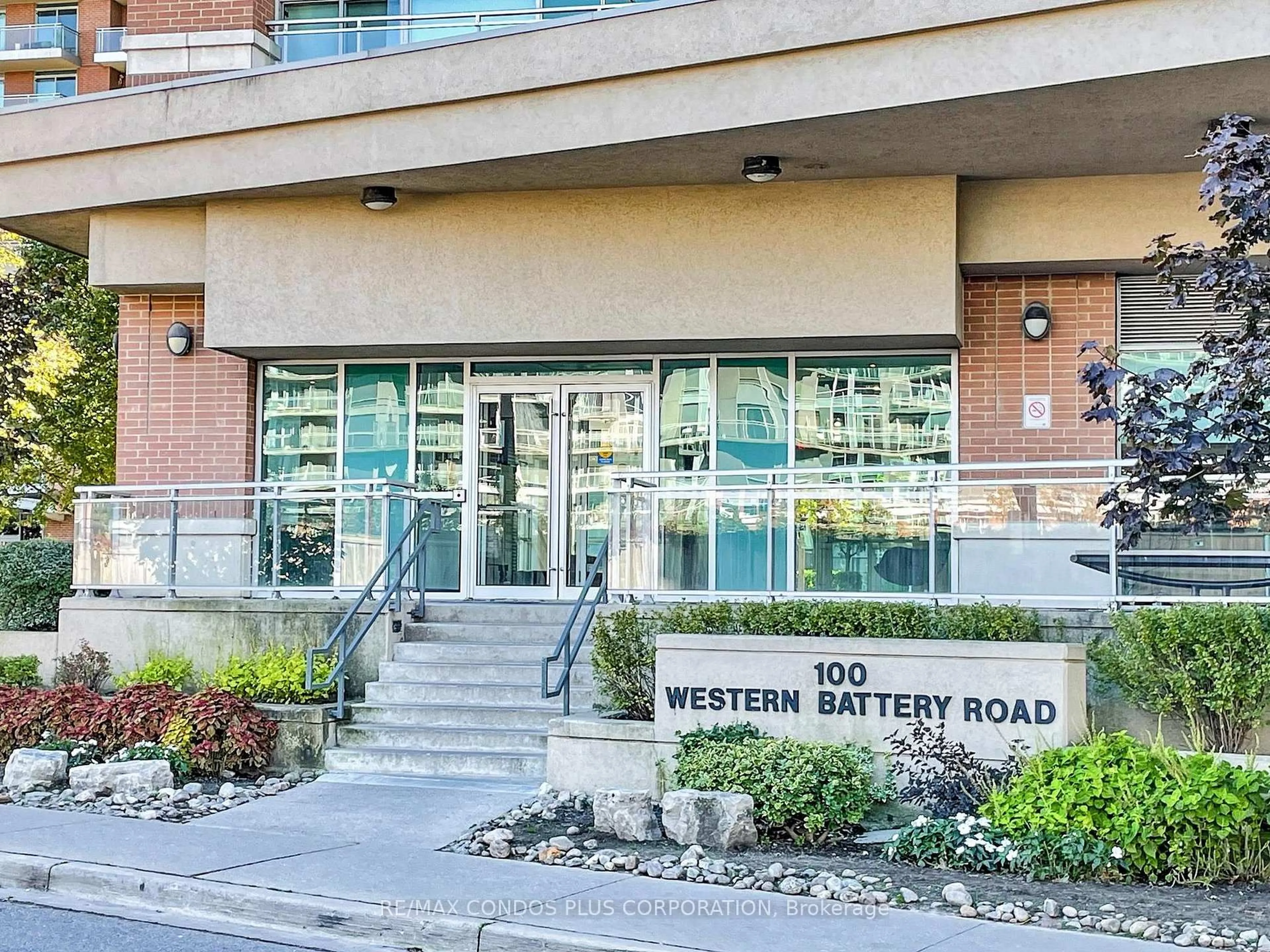 Unknown for 100 Western Battery Rd #2105, Toronto Ontario M6K 3S2