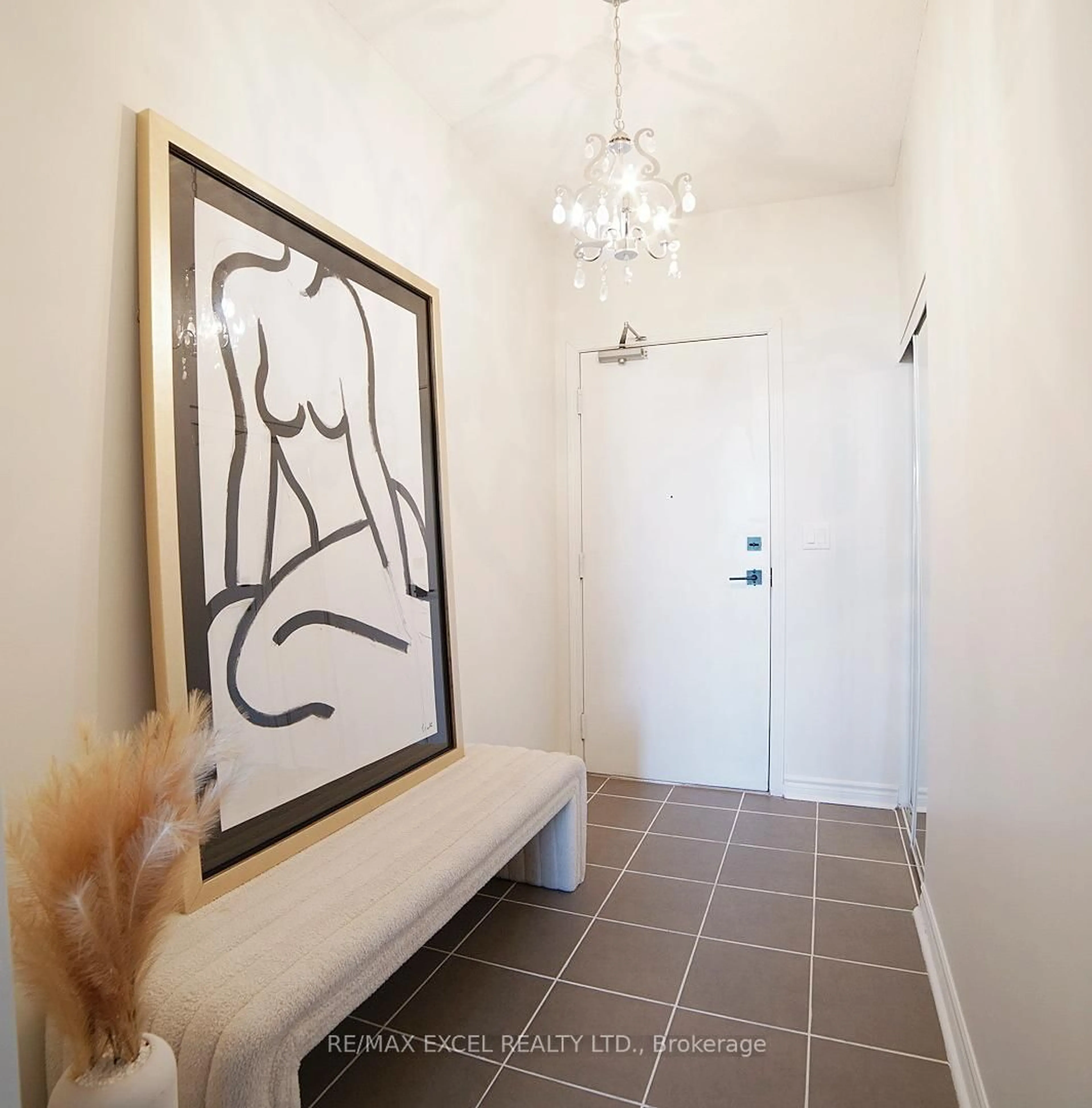 Indoor entryway for 18 Holmes Ave #2602, Toronto Ontario M2N 0E1