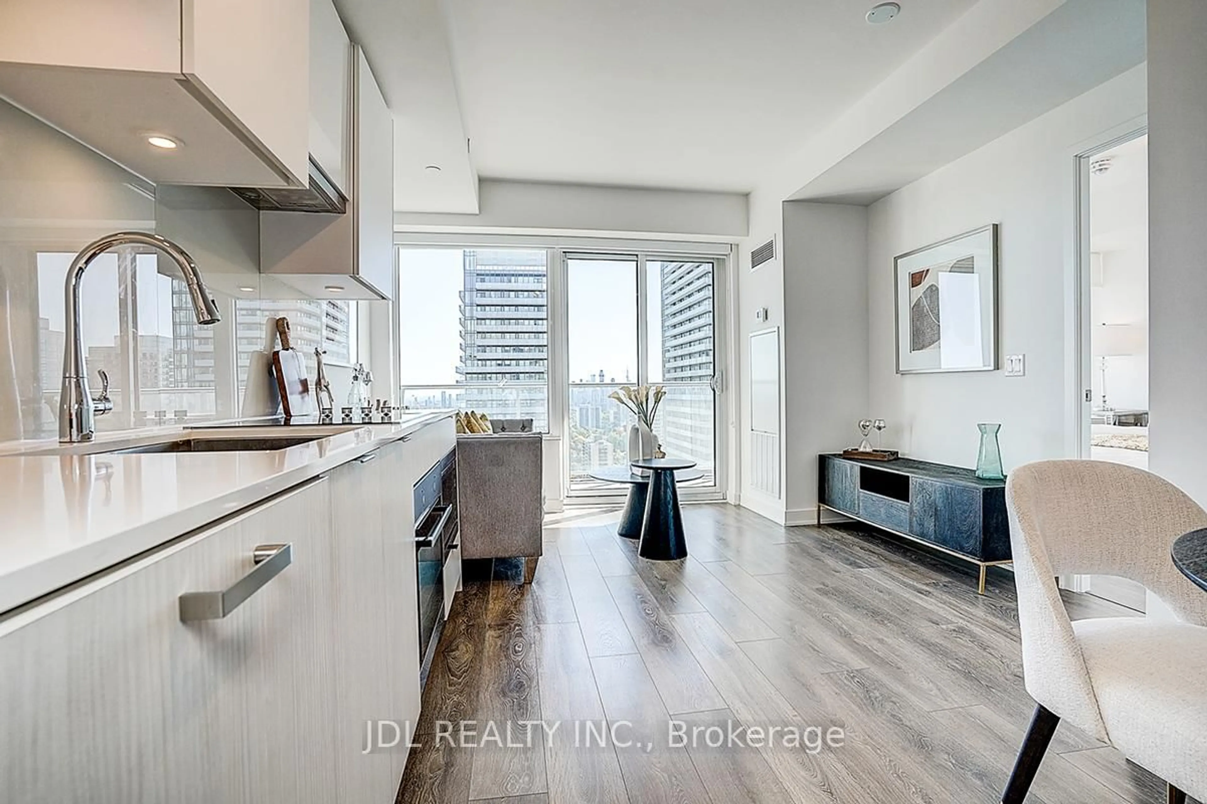 Open concept kitchen, unknown for 195 Redpath Ave #3109, Toronto Ontario M4P 0E4