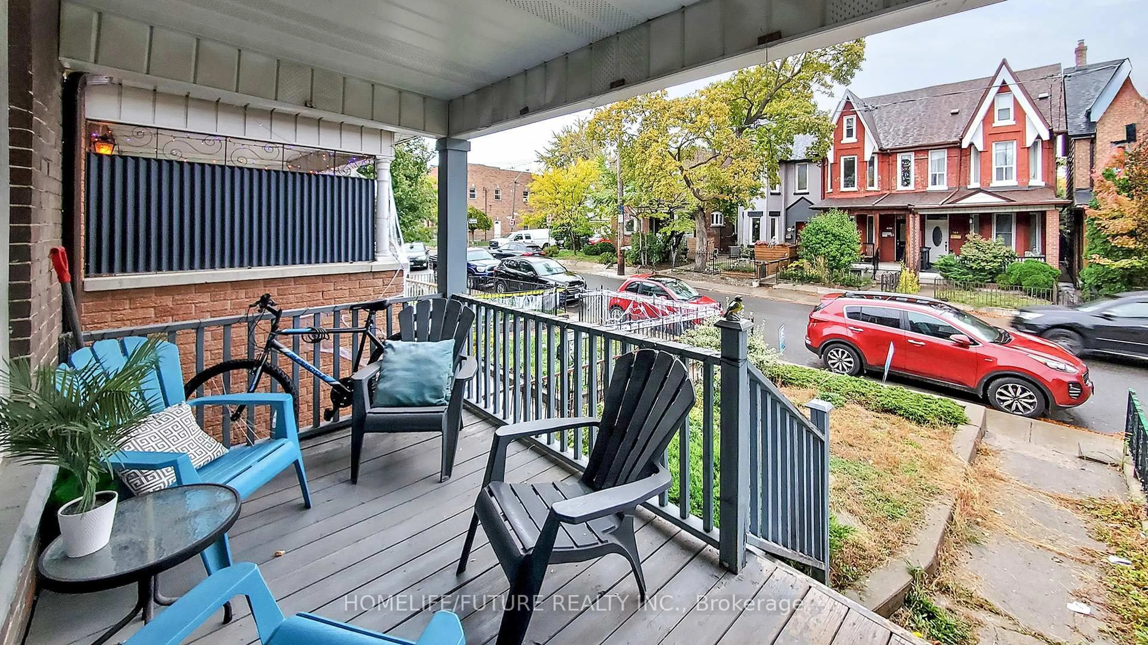 Patio, street for 358 Brock Ave, Toronto Ontario M6H 3N3