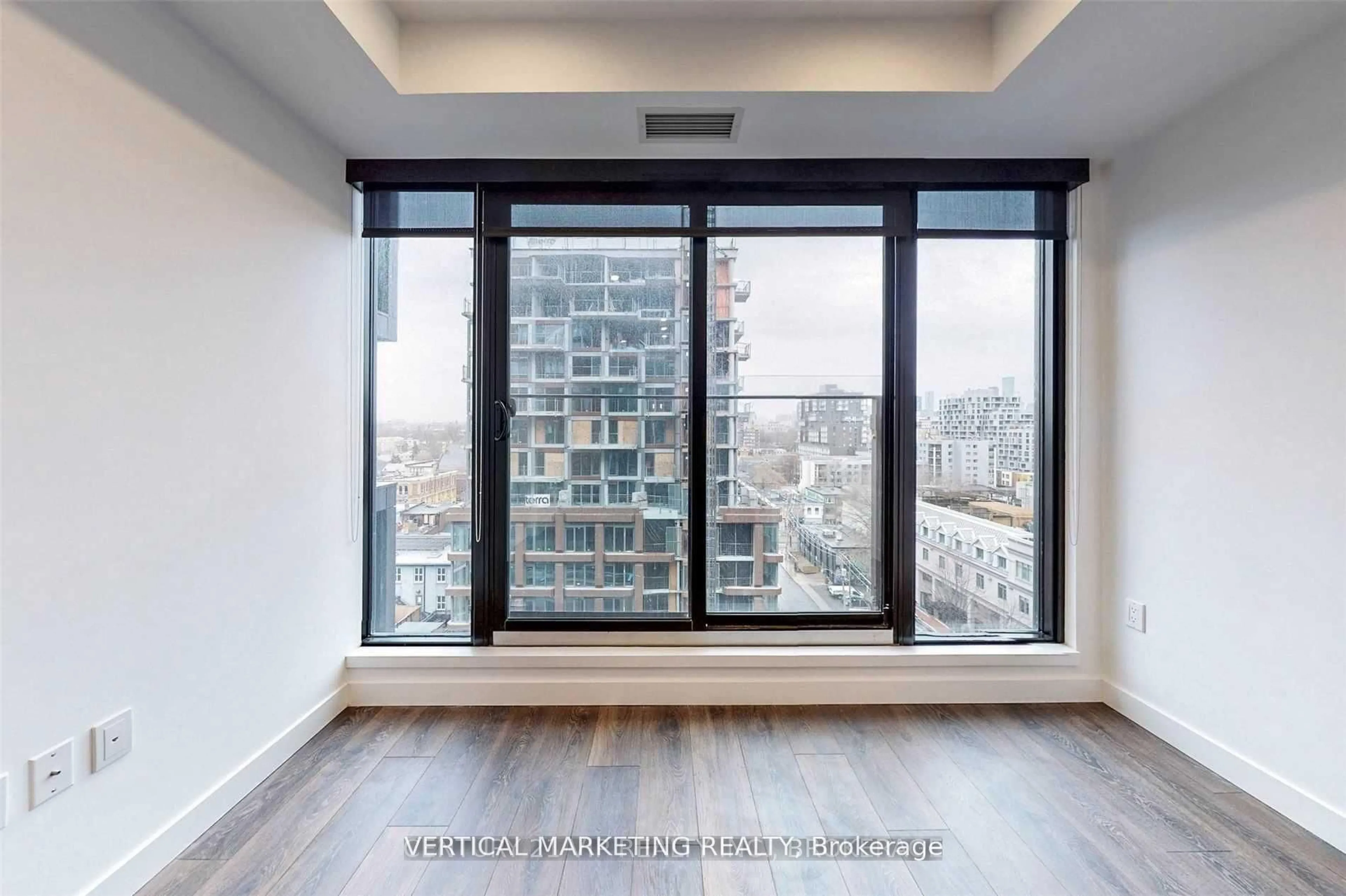 A pic of a room for 505 Richmond St #815, Toronto Ontario M5V 0P4