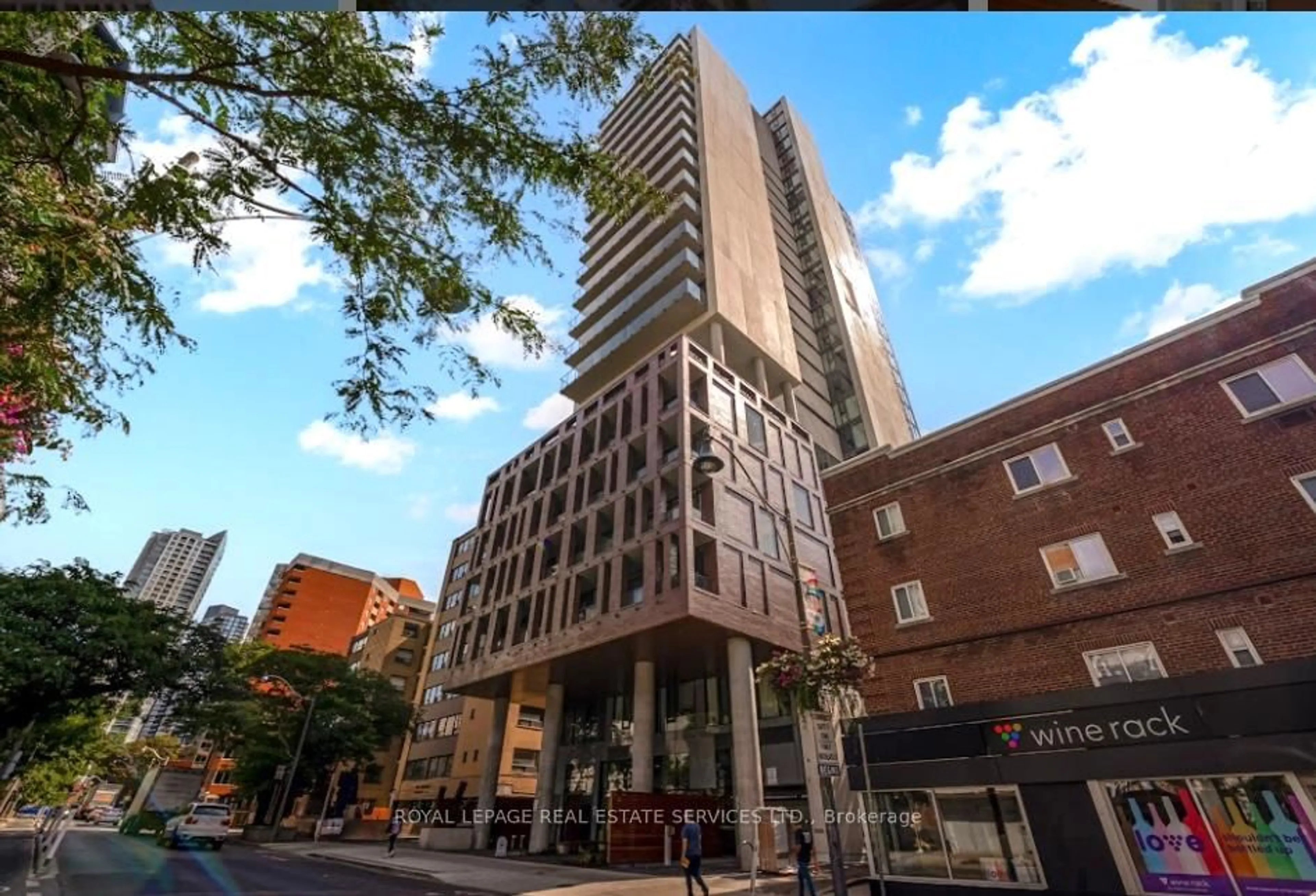 Unknown for 81 Wellesley St #203, Toronto Ontario M4Y 0C5