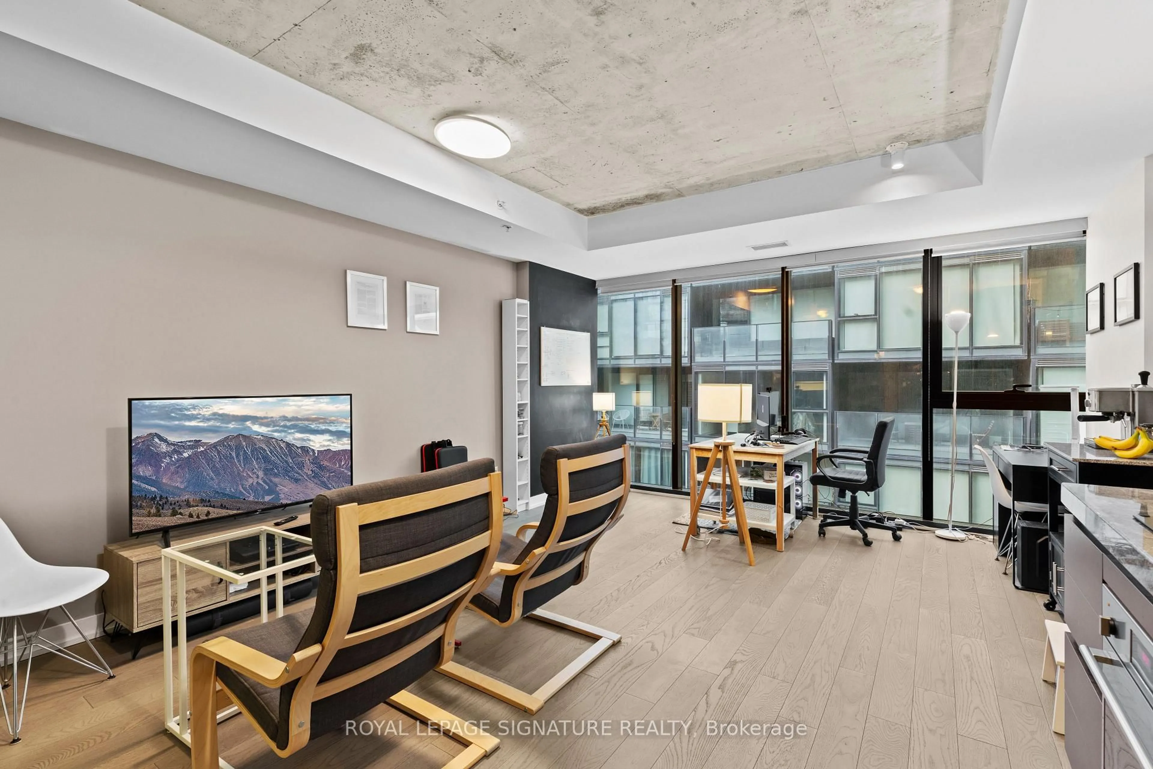 Unknown for 38 Stewart St #406, Toronto Ontario M5V 1M5