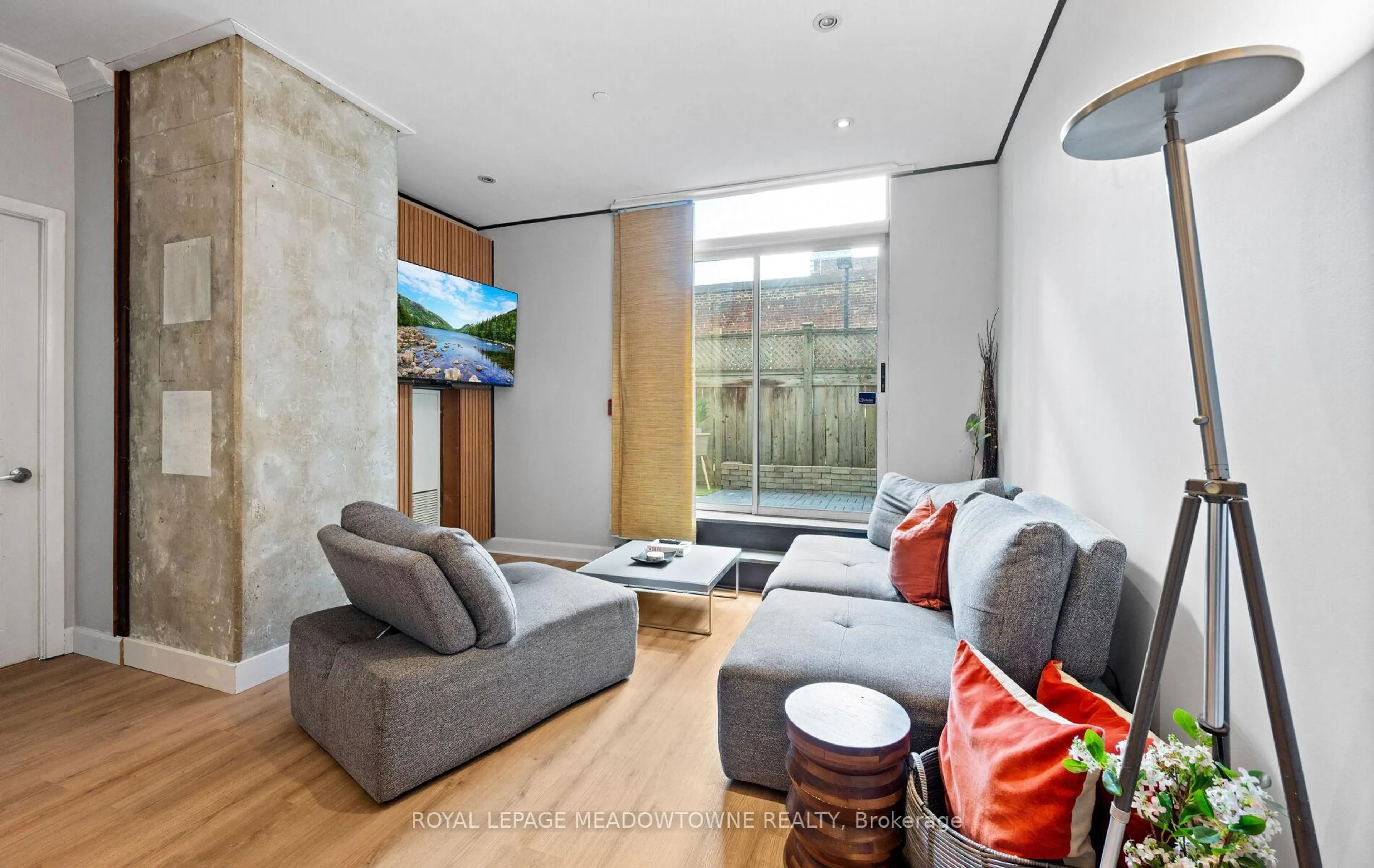Living room with furniture, unknown for 313 Richmond St #156, Toronto Ontario M5A 4S7