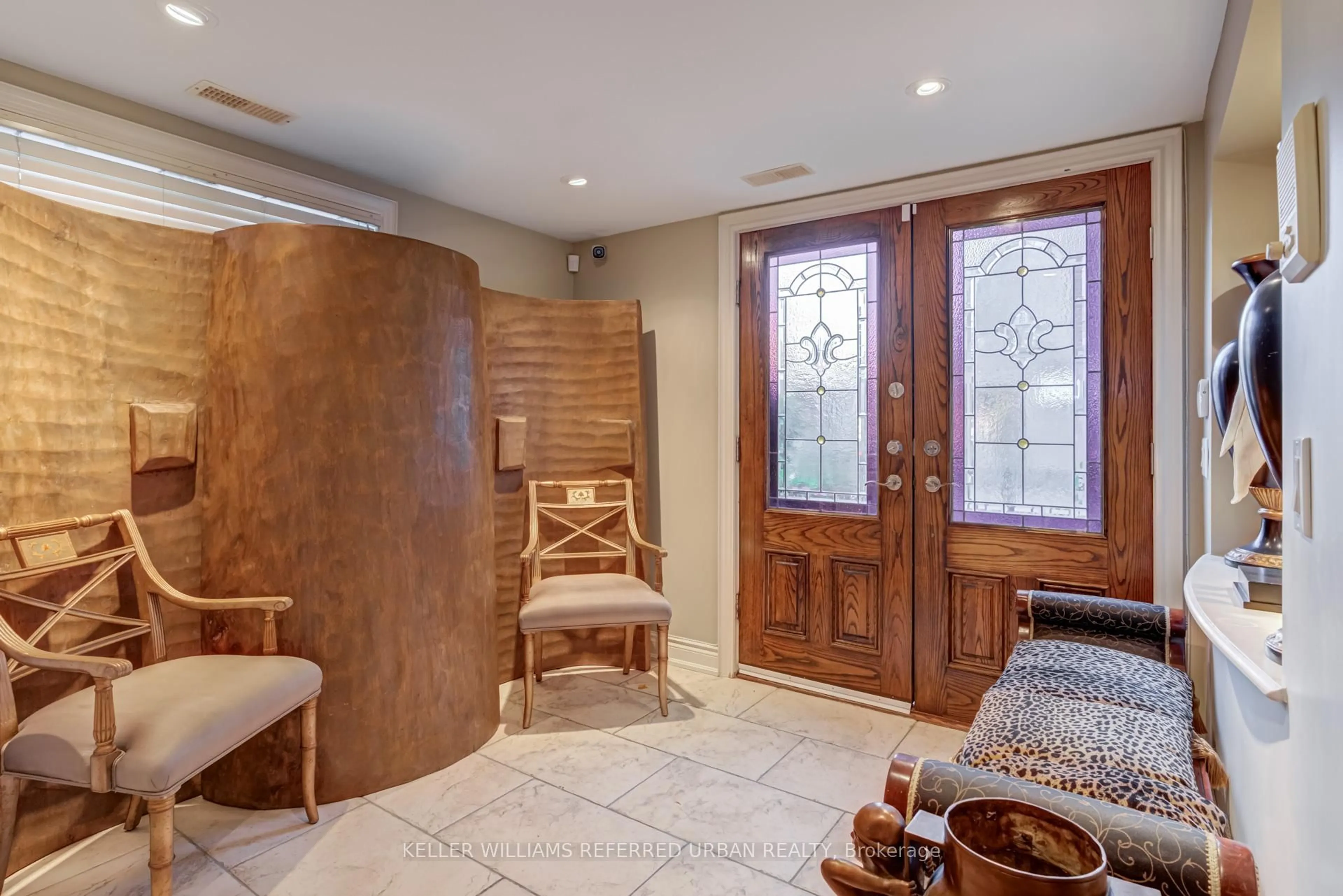 Indoor entryway for 74 Aberdeen Ave, Toronto Ontario M4X 1A2