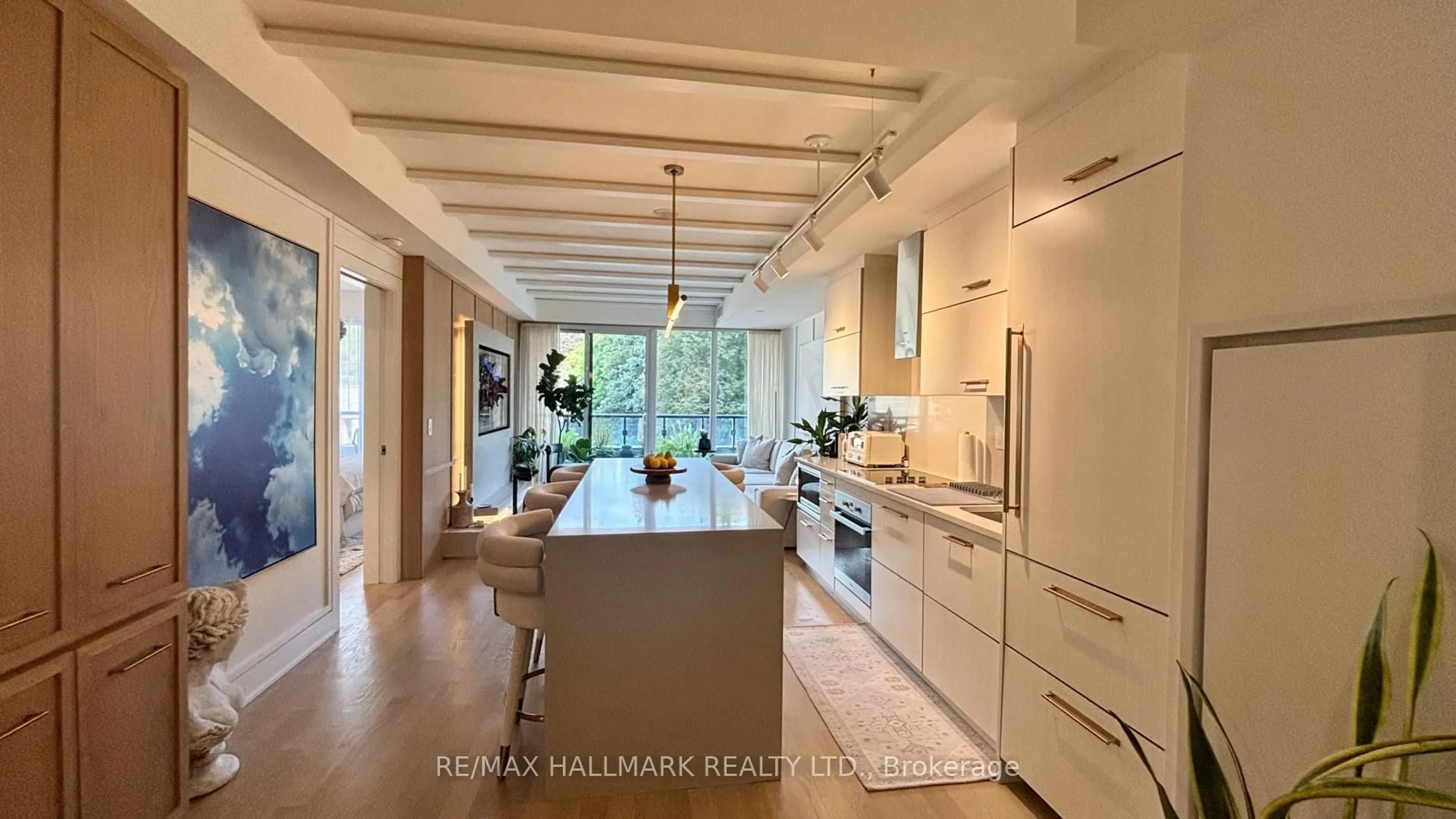 Open concept kitchen, ceramic/tile floor for 3018 Yonge St #205, Toronto Ontario M4N 0A5