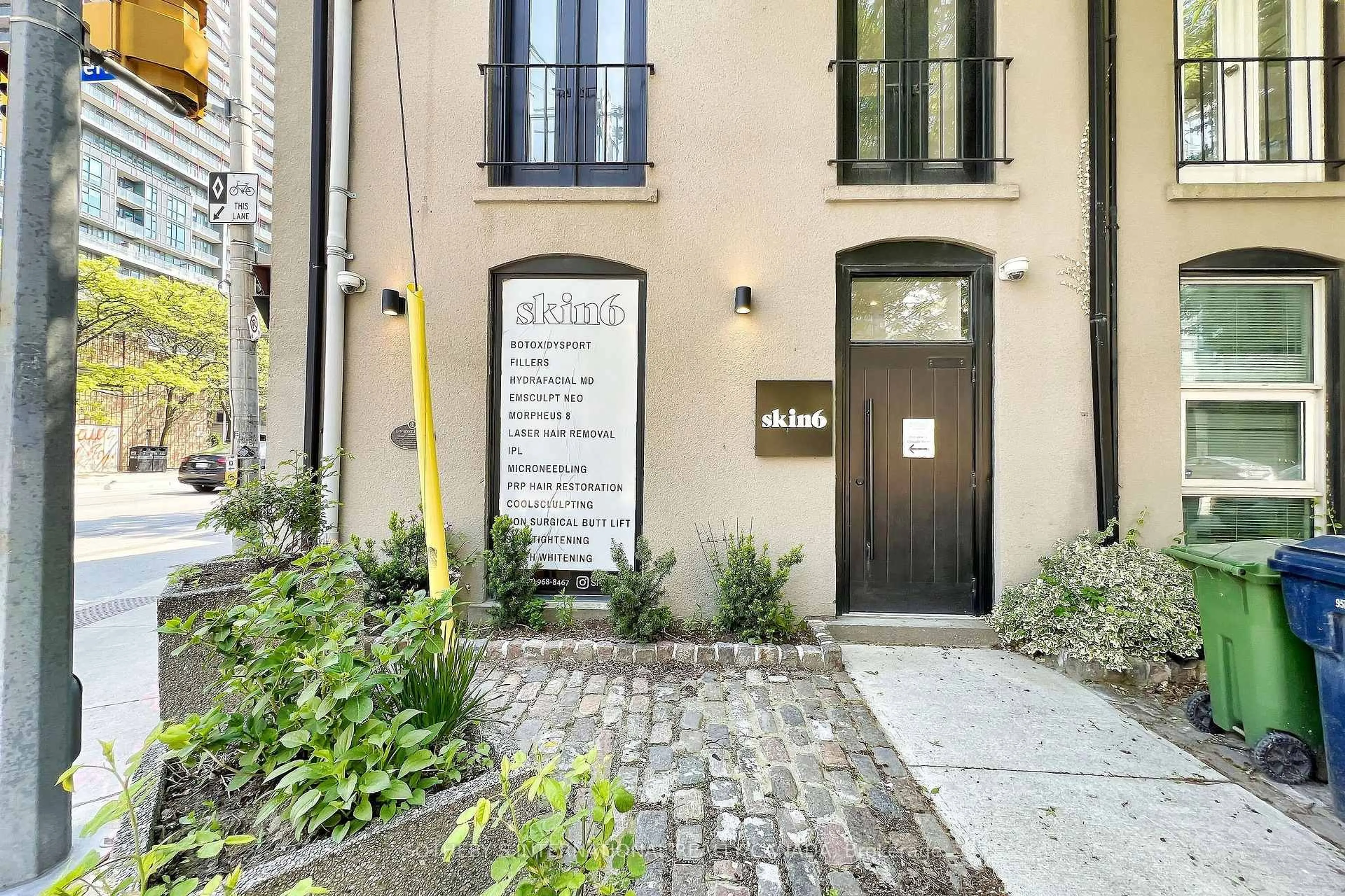 Indoor entryway for 79 Berkeley St, Toronto Ontario M5A 2W5