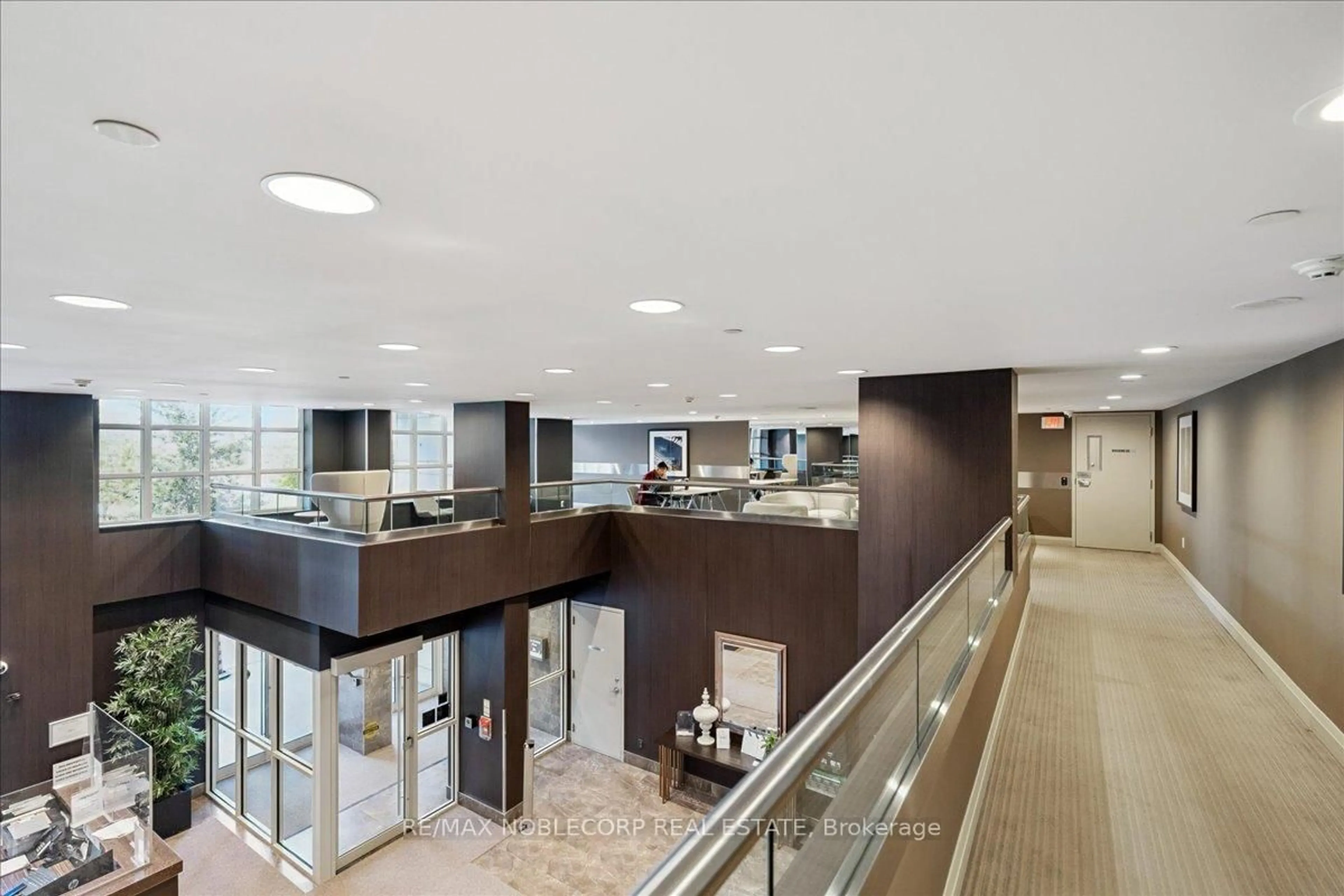 Indoor foyer for 65 East Liberty St #2317, Toronto Ontario M6K 3A2
