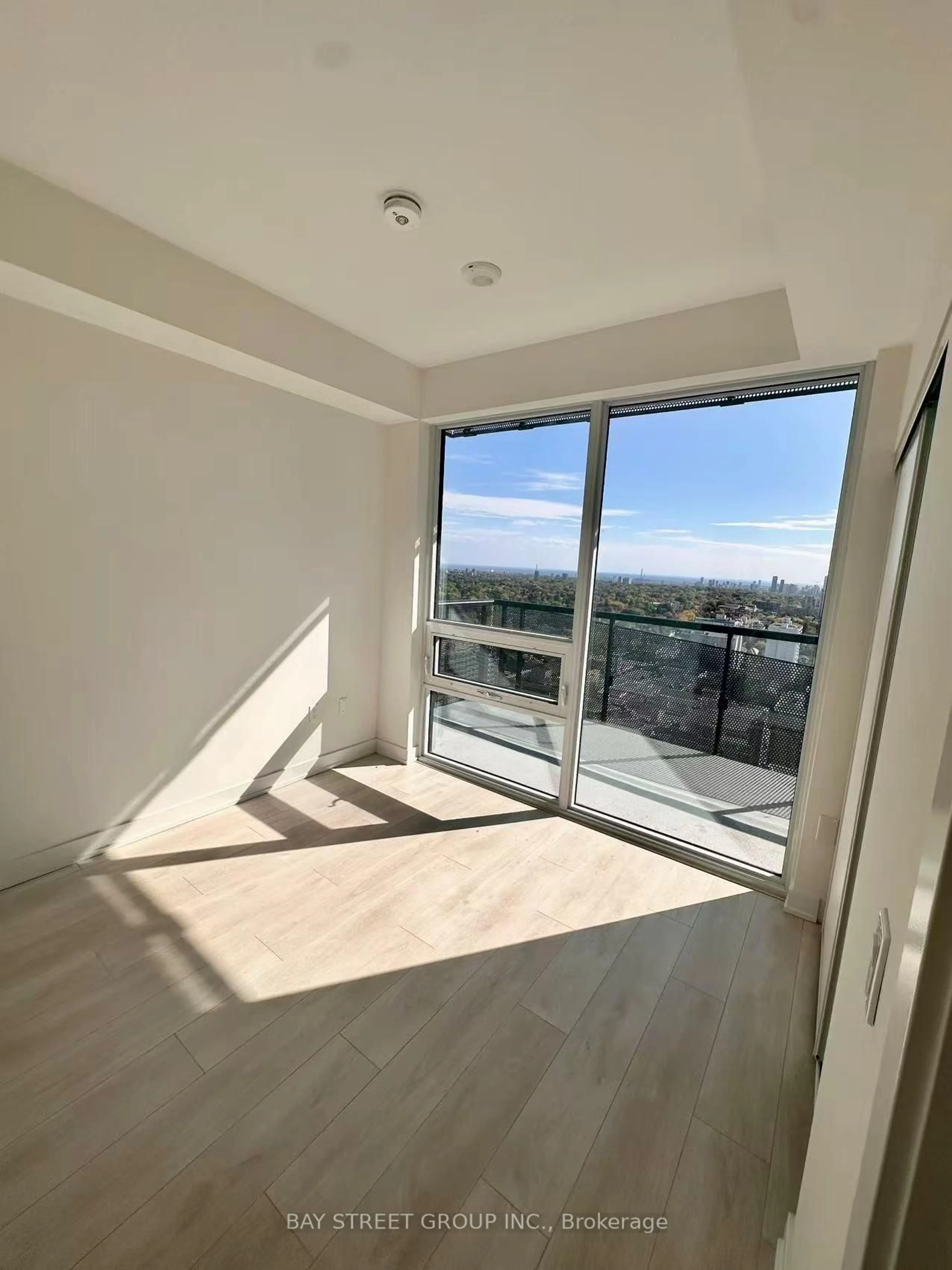 A pic of a room for 127 Broadway Ave #2513, Toronto Ontario M4P 1V5