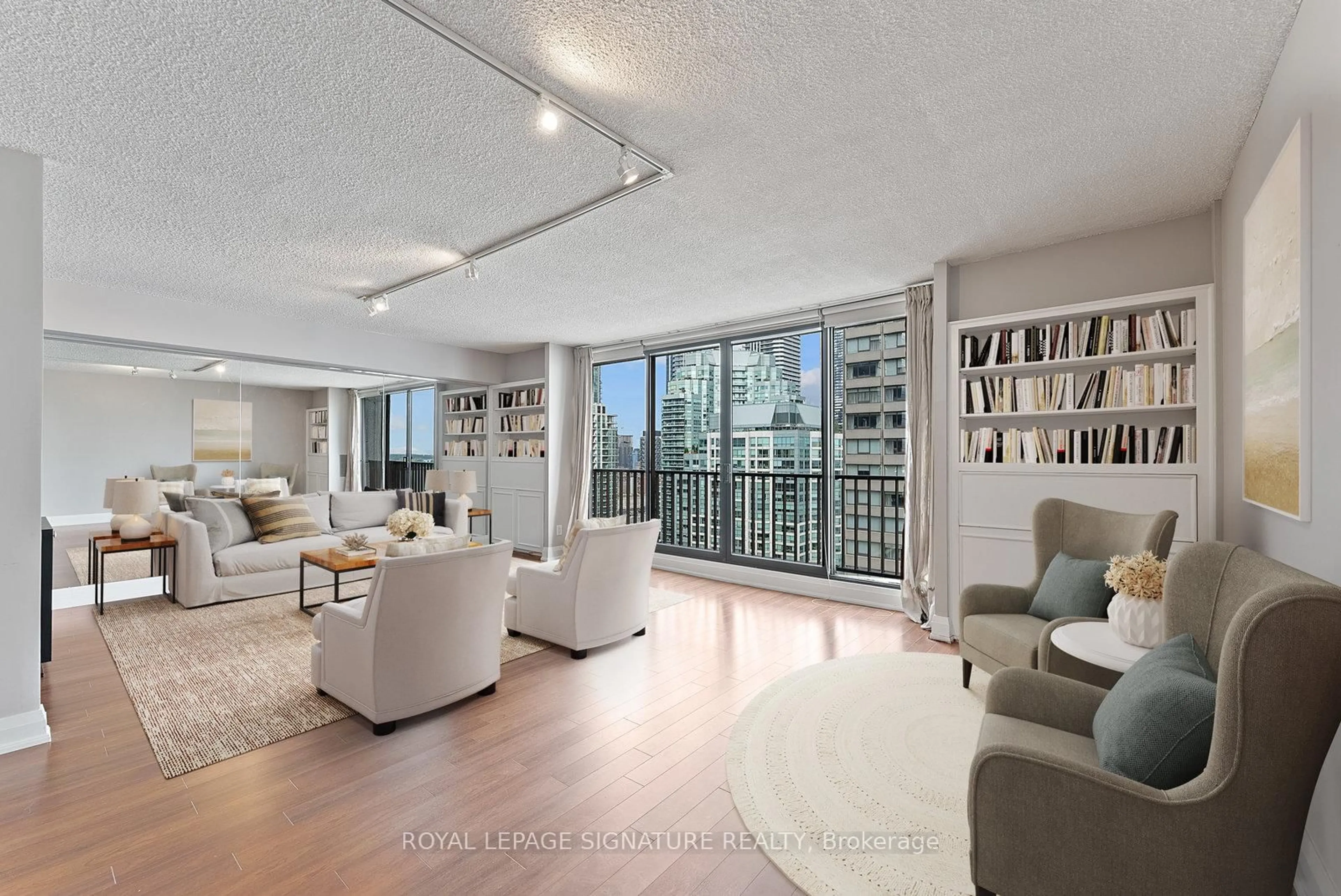 Living room with furniture, unknown for 33 Harbour Sq #2436, Toronto Ontario M5J 2G2
