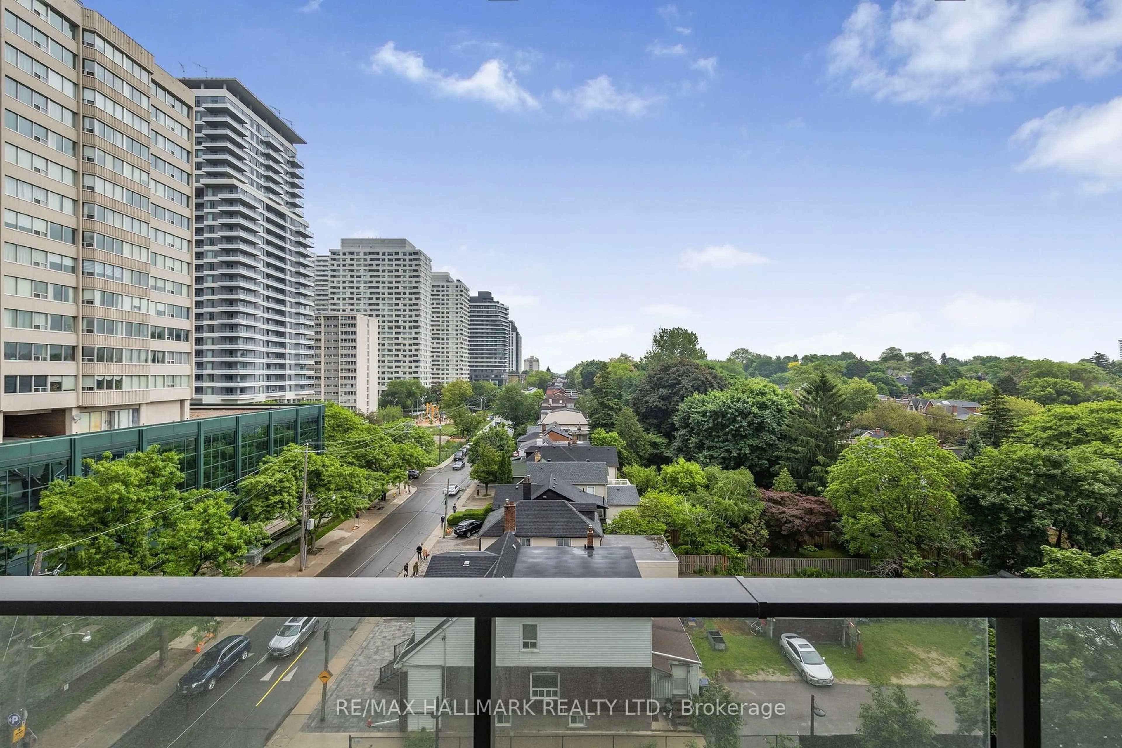 Balcony in the apartment, city buildings view from balcony for 5 Soudan Ave #807, Toronto Ontario M4S 0B1