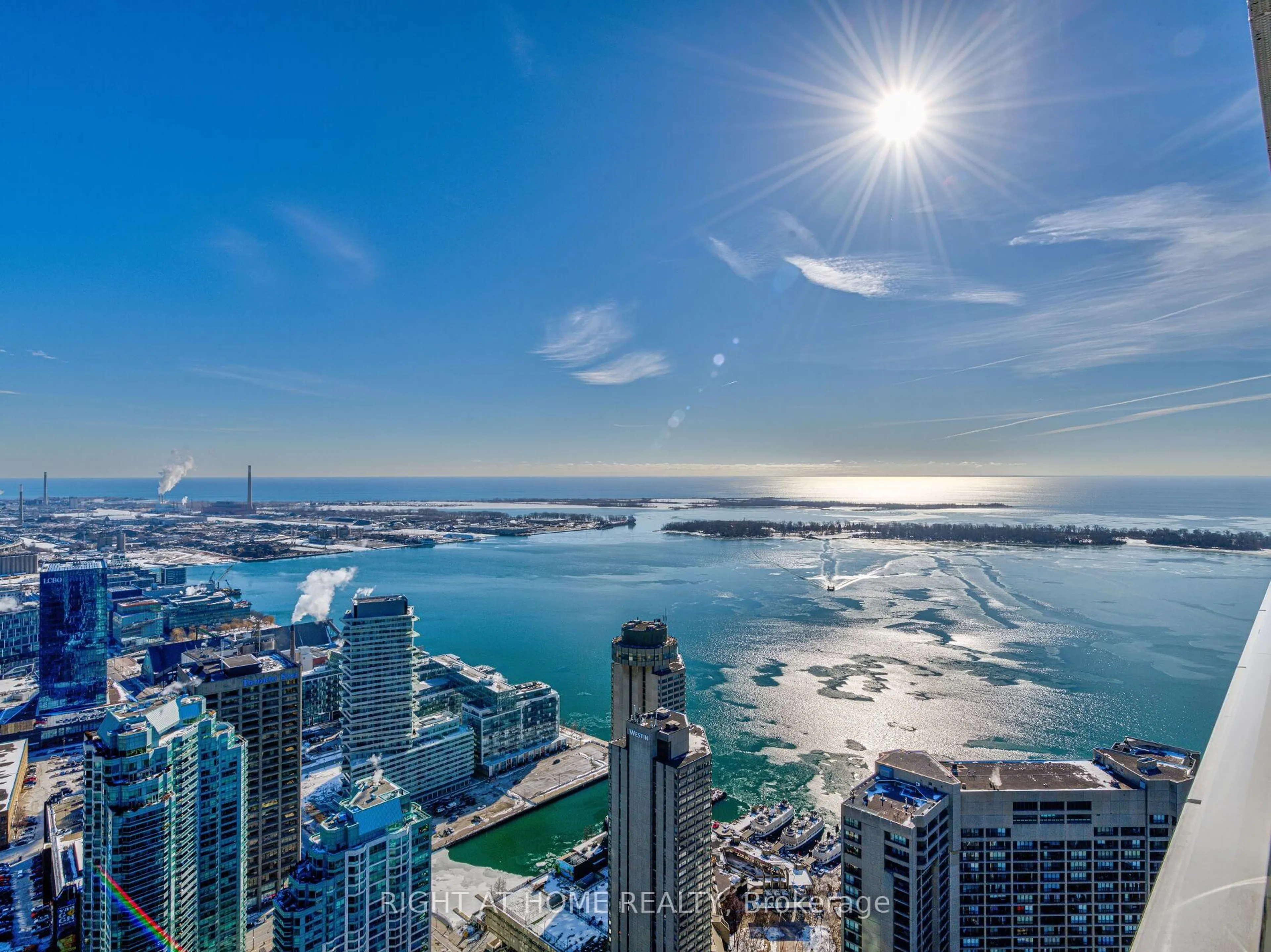 A pic from outside/outdoor area/front of a property/back of a property/a pic from drone, water/lake/river/ocean view for 88 Harbour St #6306, Toronto Ontario M5J 0C3