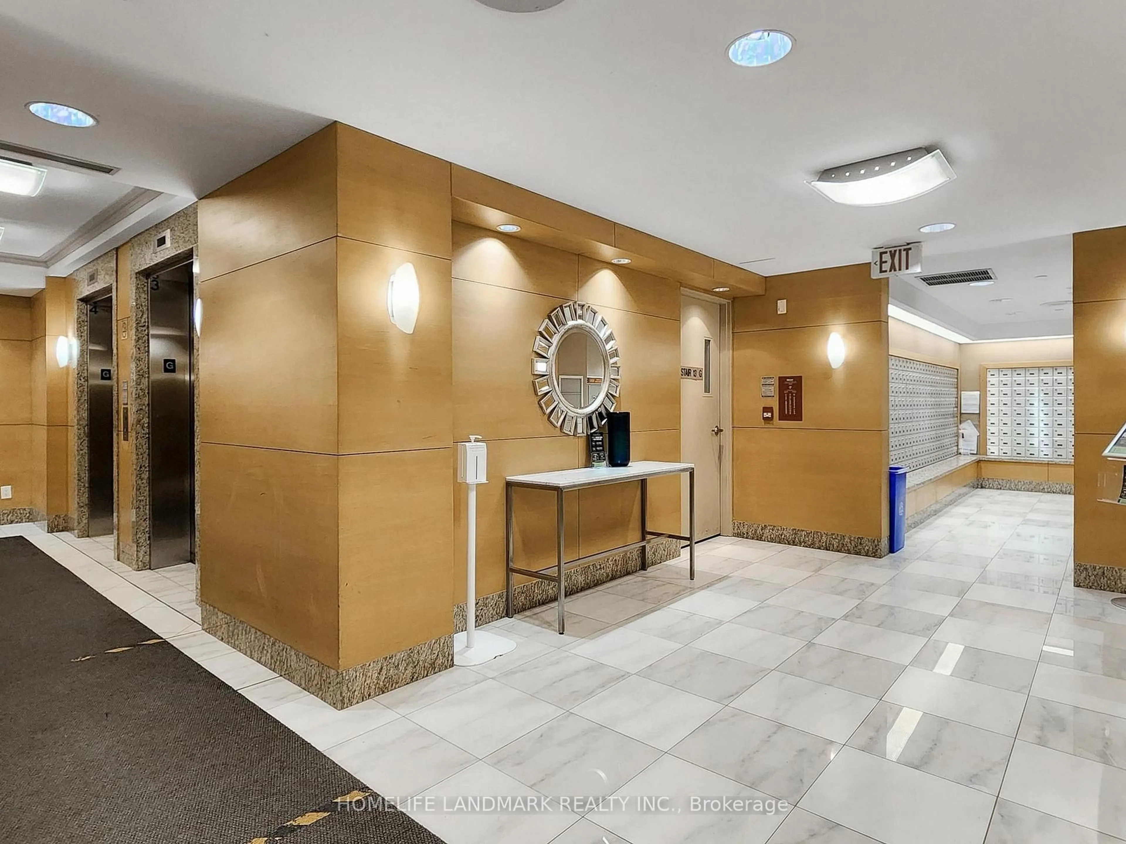 Lobby for 4968 Yonge St #3009, Toronto Ontario M2N 7G9
