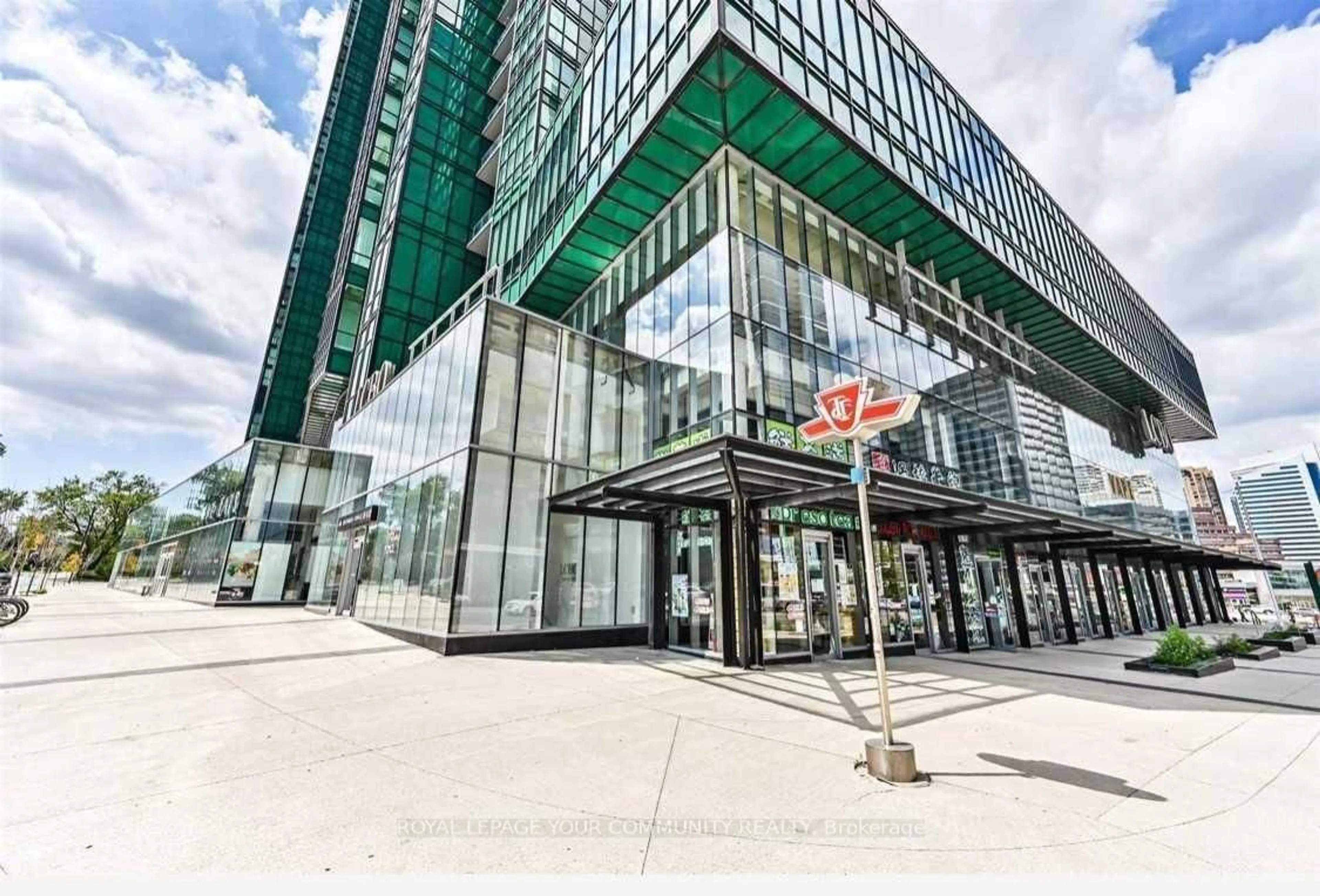 Indoor foyer for 11 Bogert Ave #2604, Toronto Ontario M2N 1K4
