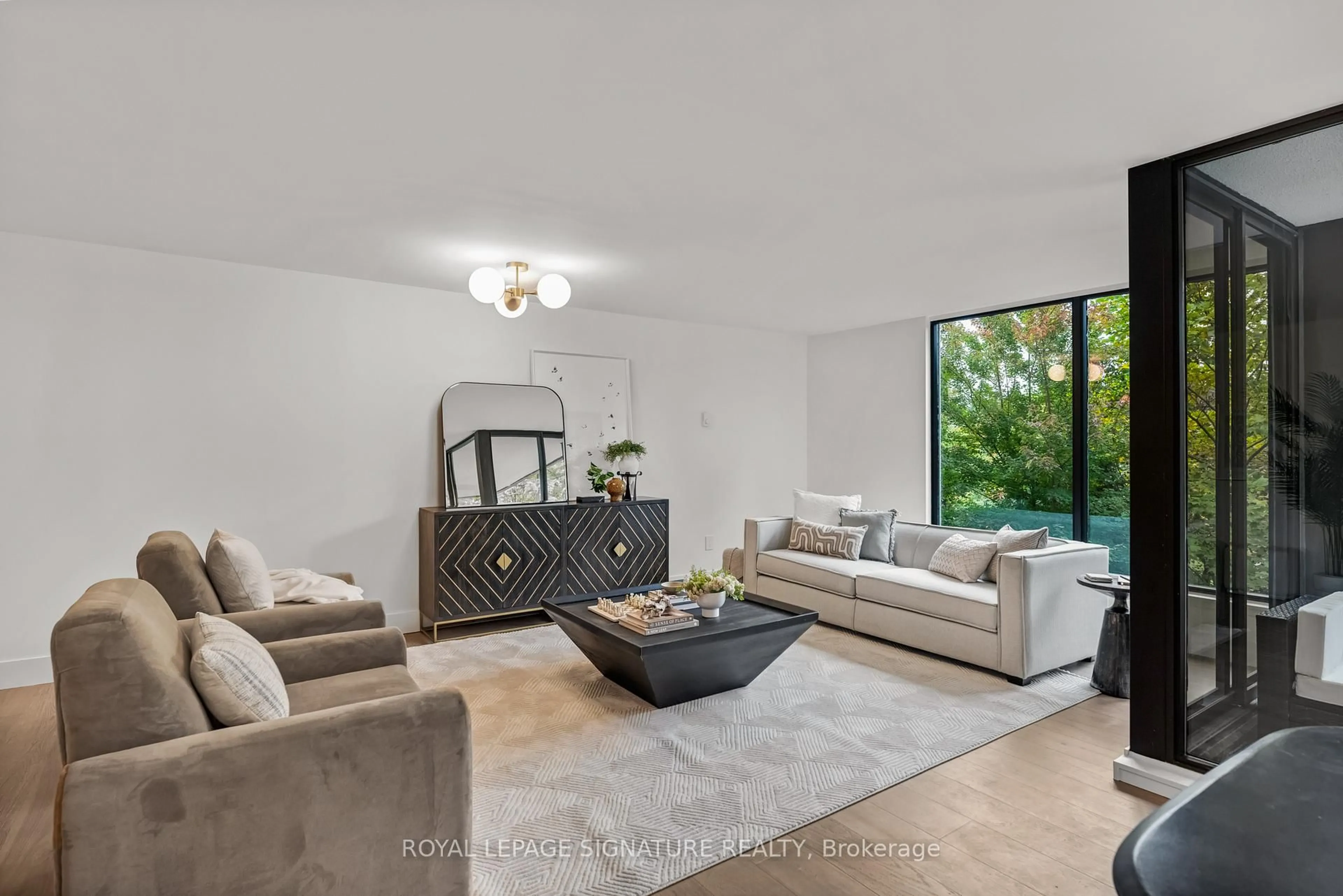 Living room with furniture, unknown for 3900 Yonge St #405, Toronto Ontario M4N 3N6
