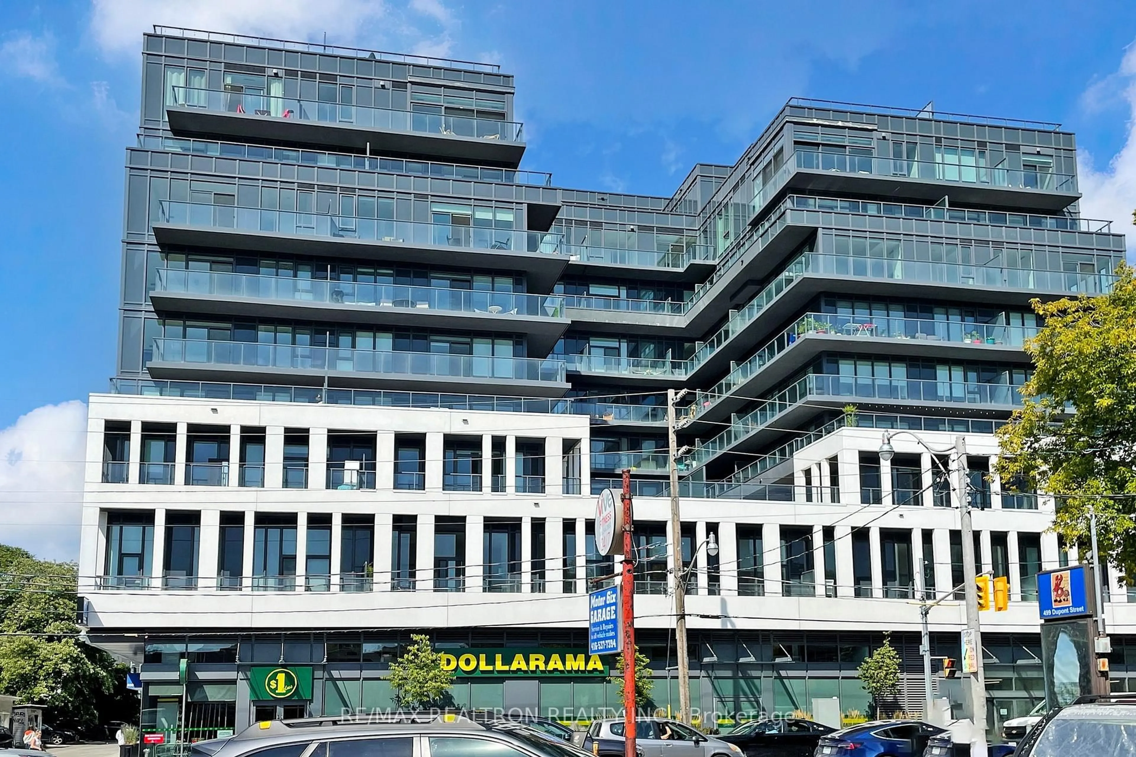 Unknown for 500 Dupont St #301, Toronto Ontario M6G 0B8