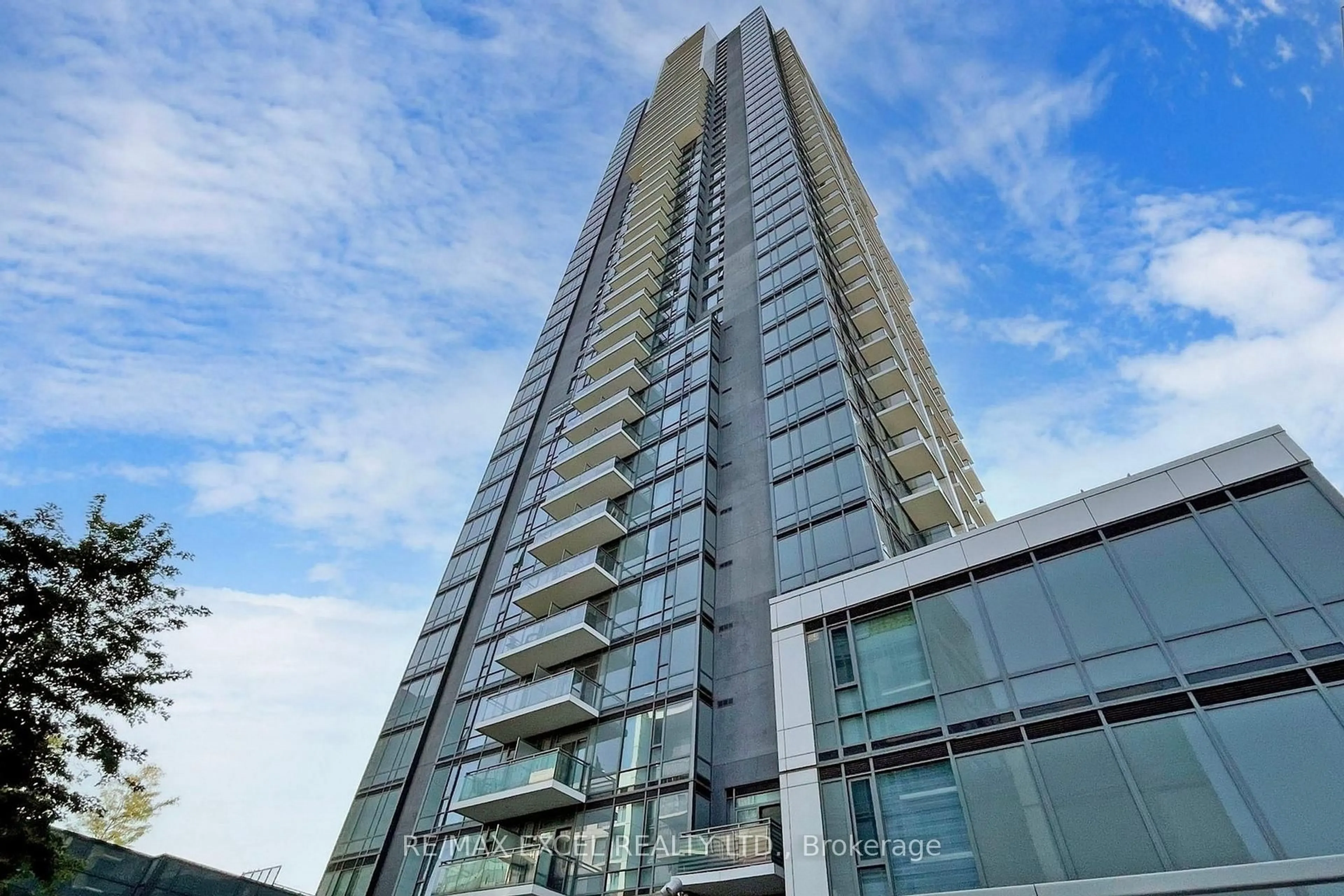 Indoor foyer for 55 Ann O'reilly Rd #2506, Toronto Ontario M2J 0E1