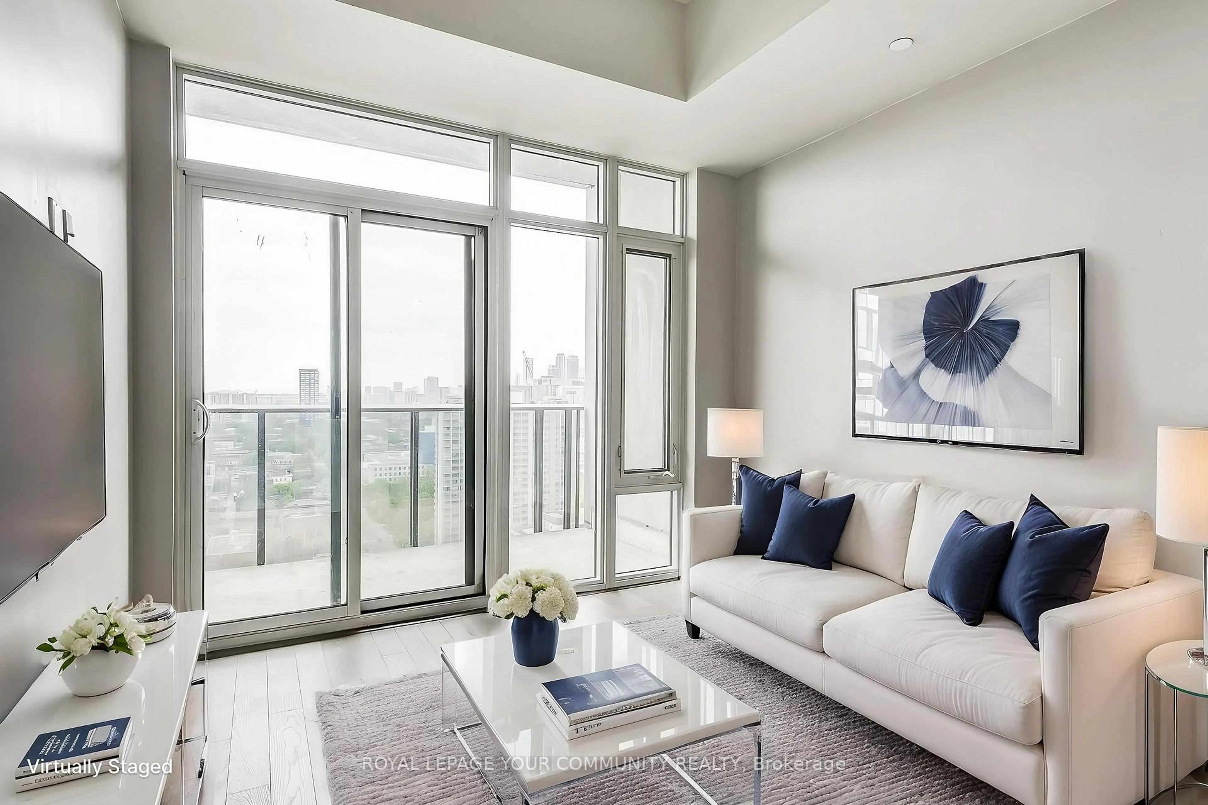 Living room with furniture, unknown for 330 Richmond St #2712, Toronto Ontario M5V 1X2