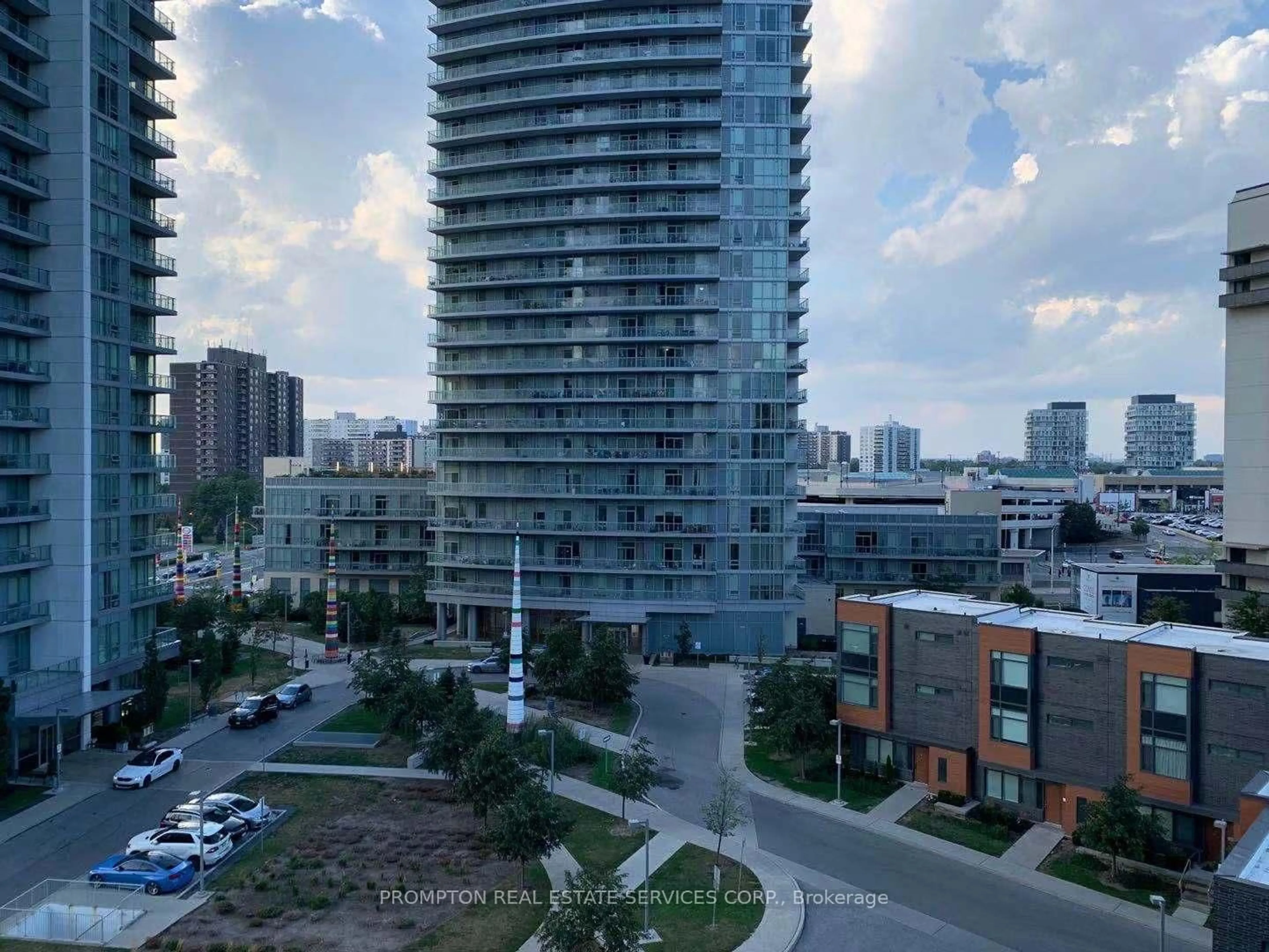 A pic from outside/outdoor area/front of a property/back of a property/a pic from drone, city buildings view from balcony for 62 Forest Manor Rd #603, Toronto Ontario M2J 1M6