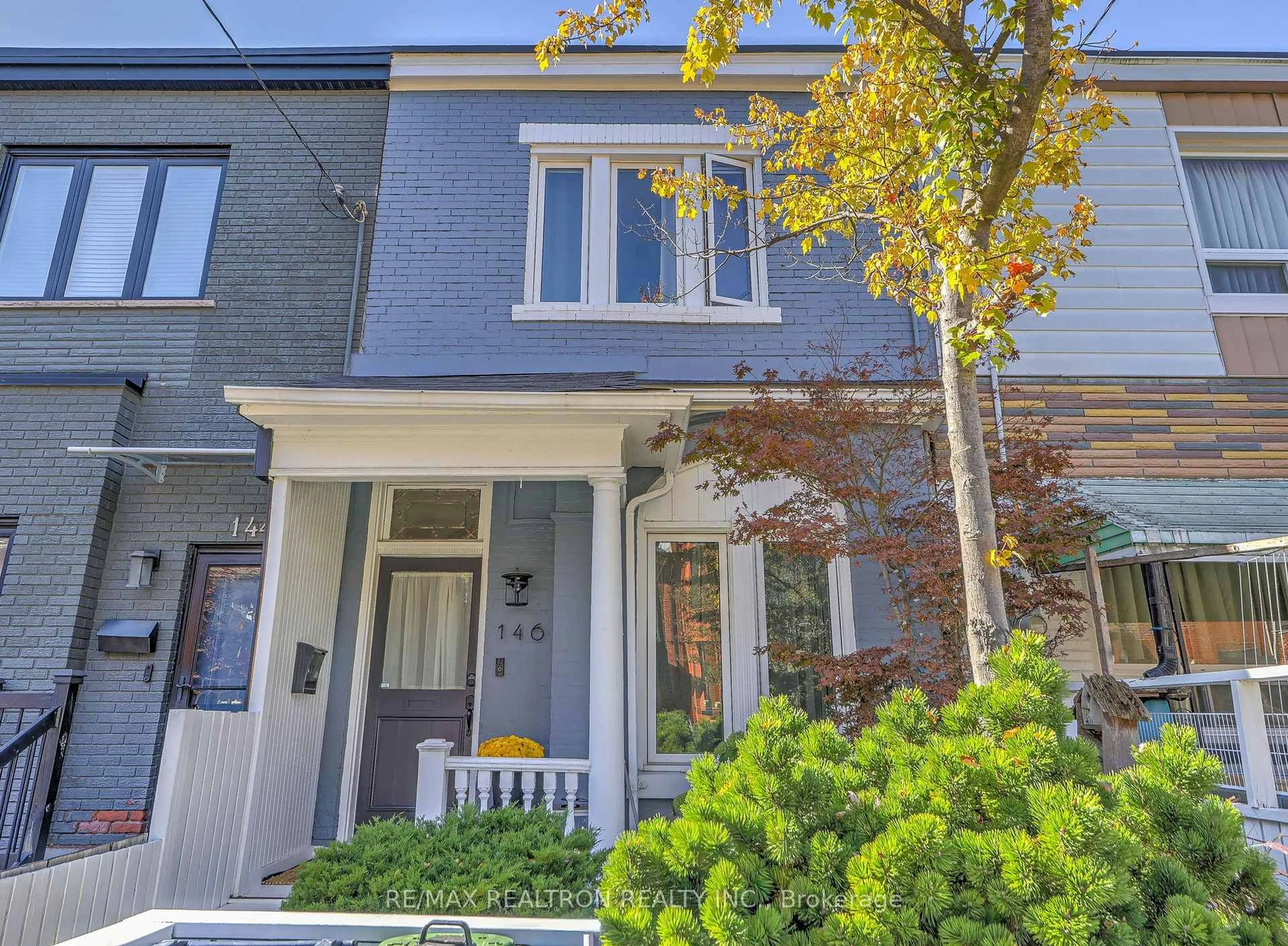 Unknown for 146 Manning Ave, Toronto Ontario M6J 2K5