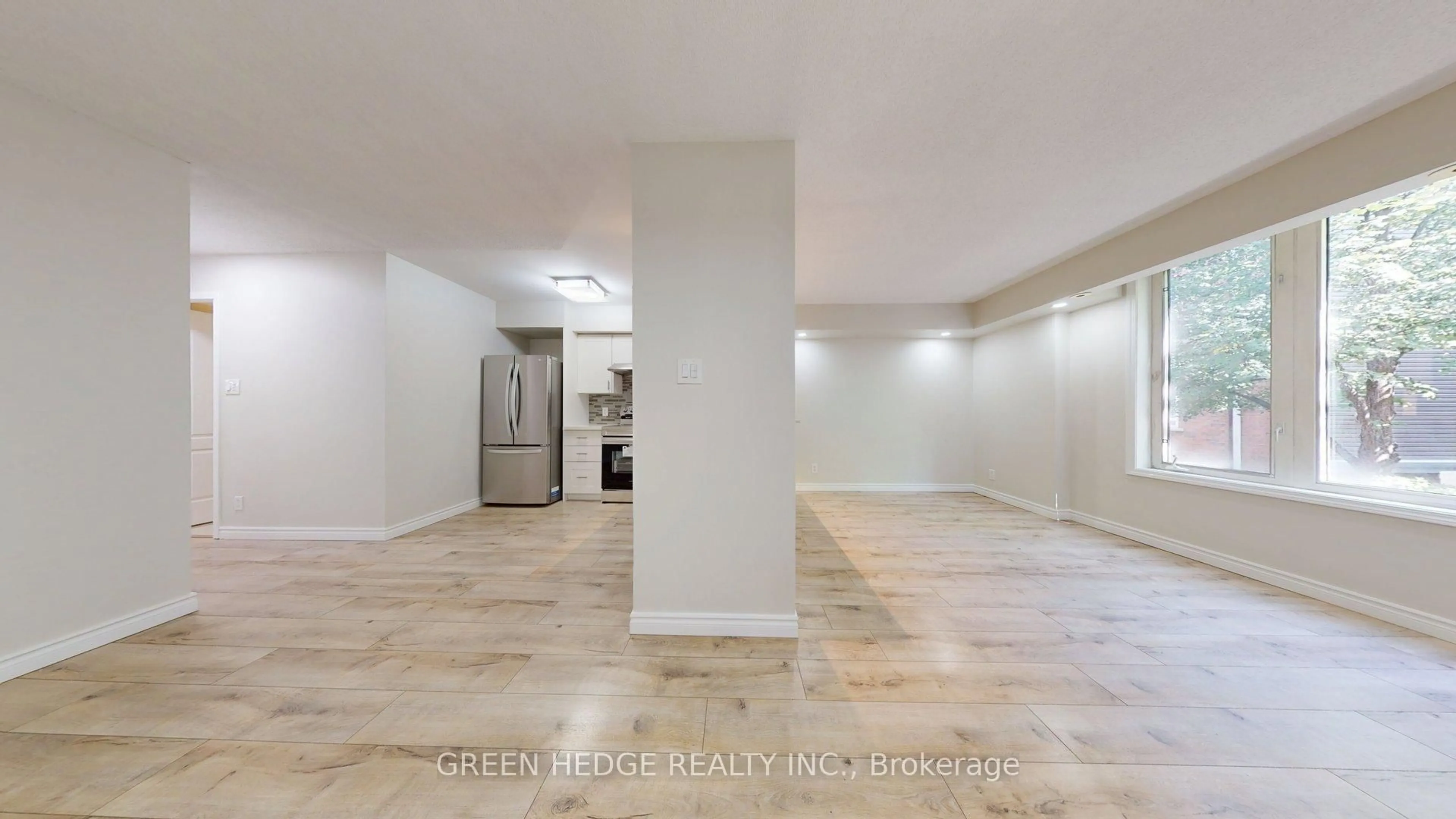 A pic of a room for 12 Douro St #418, Toronto Ontario M6K 3M4