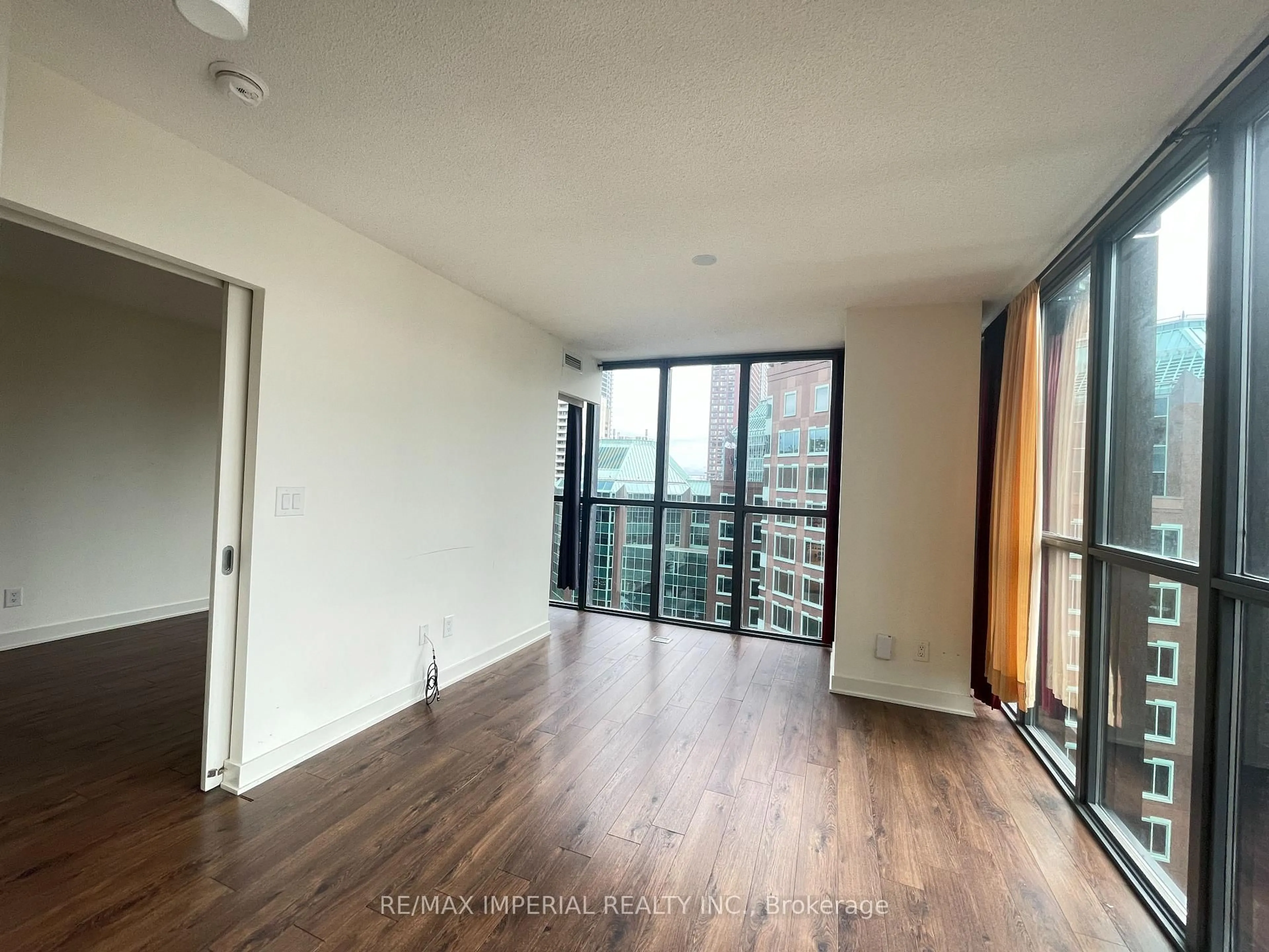 A pic of a room for 110 Charles St #1602, Toronto Ontario M4Y 1T5
