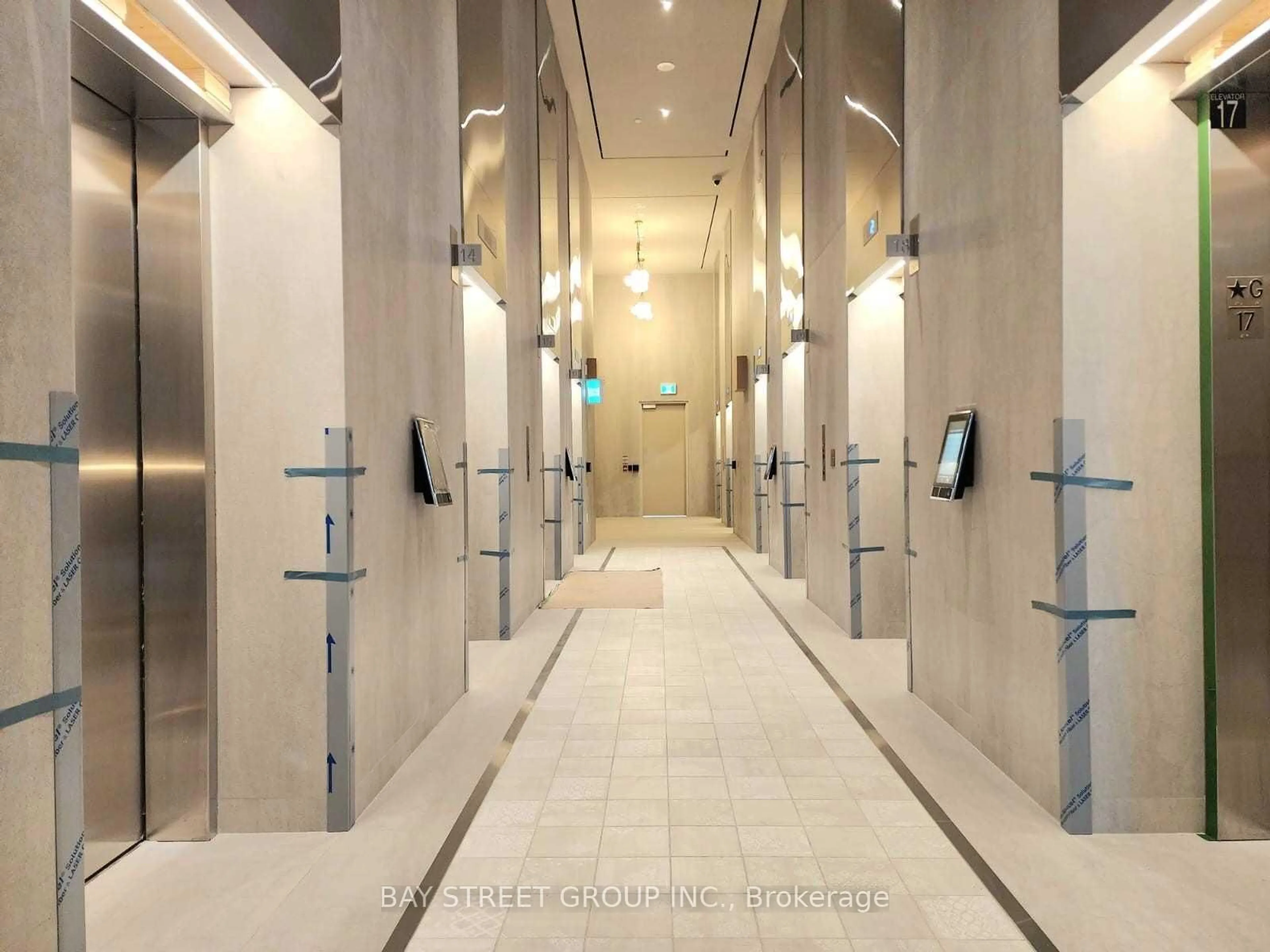 Indoor foyer for 55 Cooper St #2607, Toronto Ontario M5E 0G1