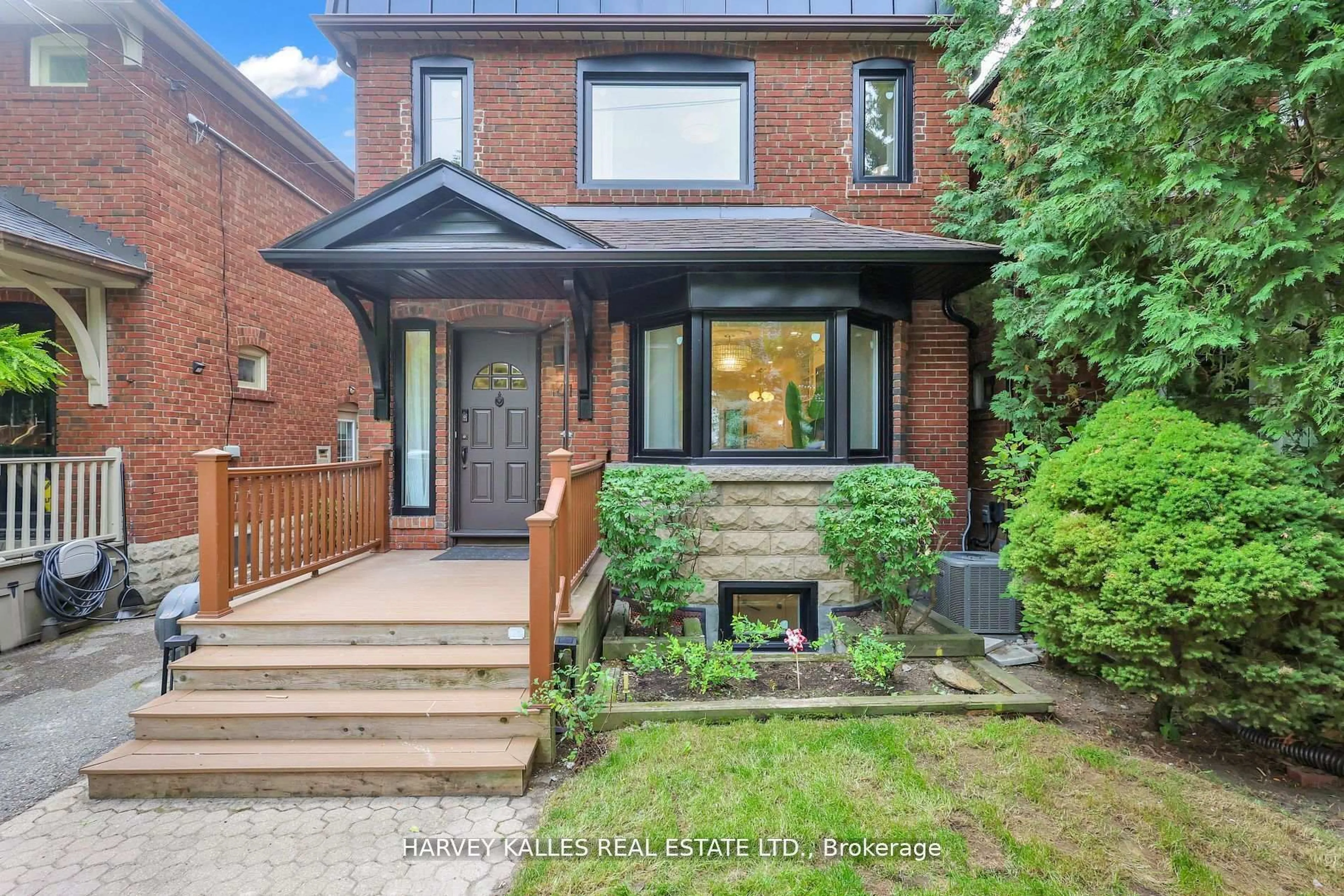 Home with brick exterior material, street for 161 Brookdale Ave, Toronto Ontario M5M 1P4
