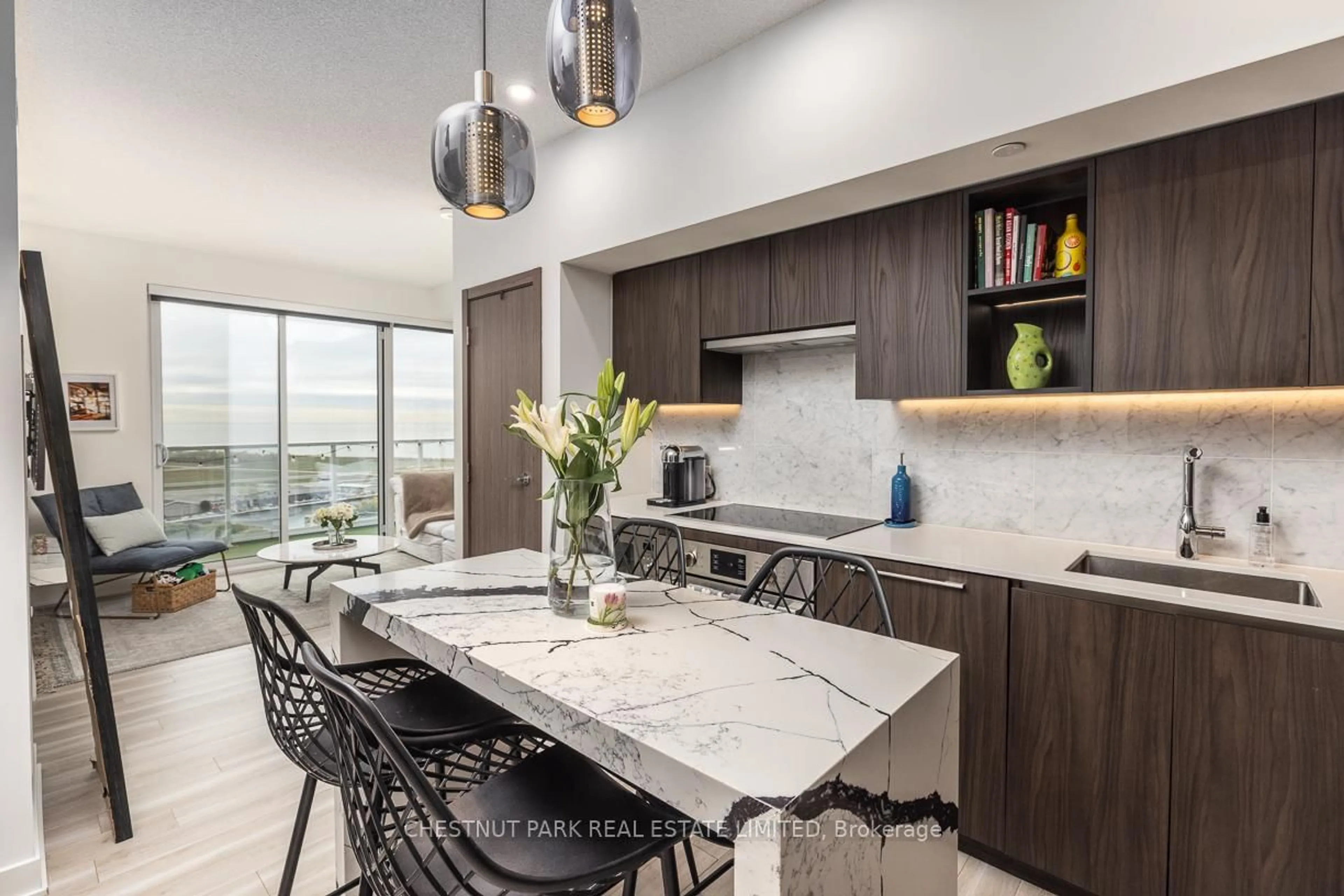 Contemporary kitchen, ceramic/tile floor for 17 Bathurst St #3116, Toronto Ontario M5V 0N1