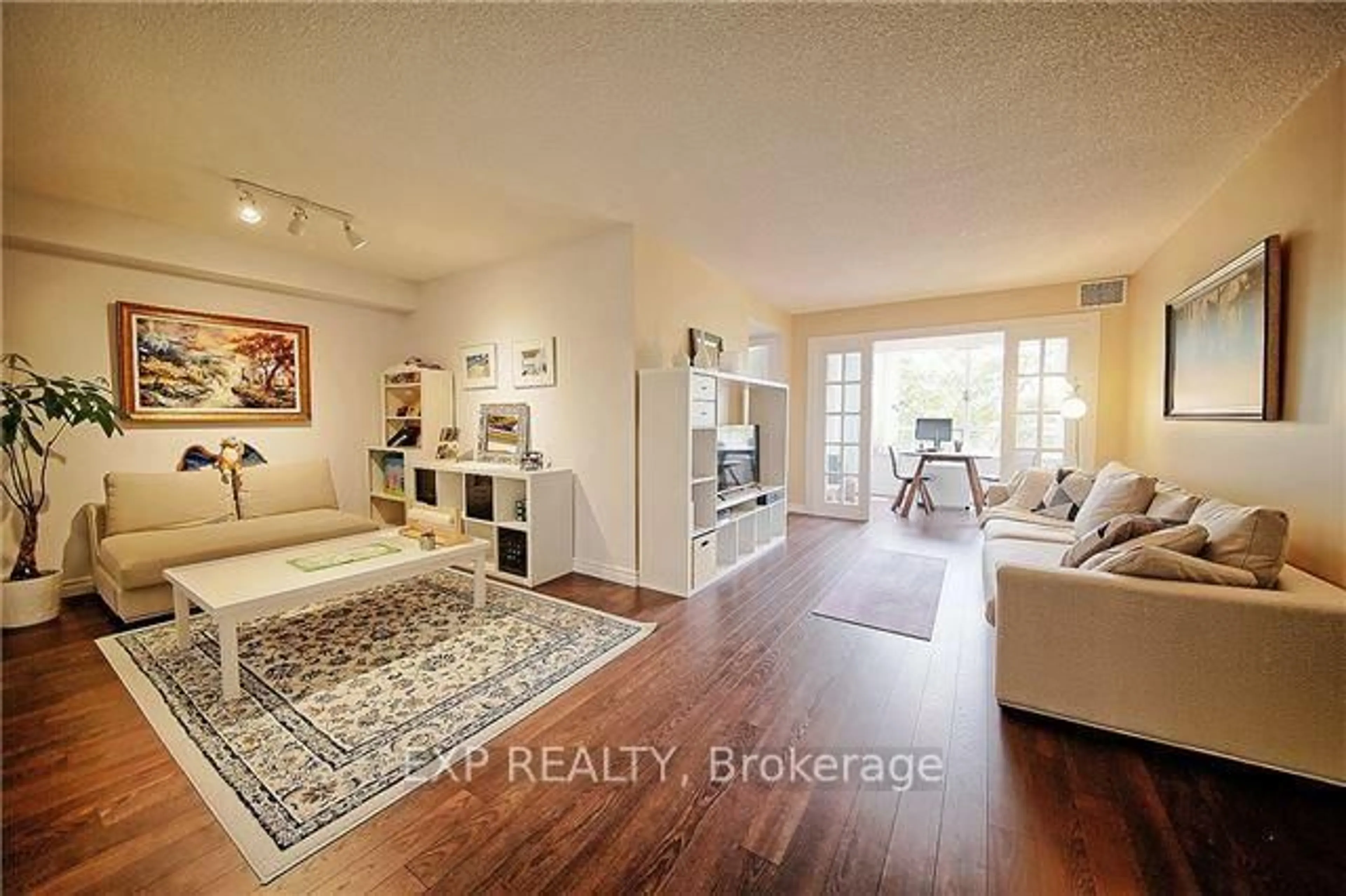 Living room with furniture, wood/laminate floor for 88 Grandview Way #508, Toronto Ontario M2N 6V6