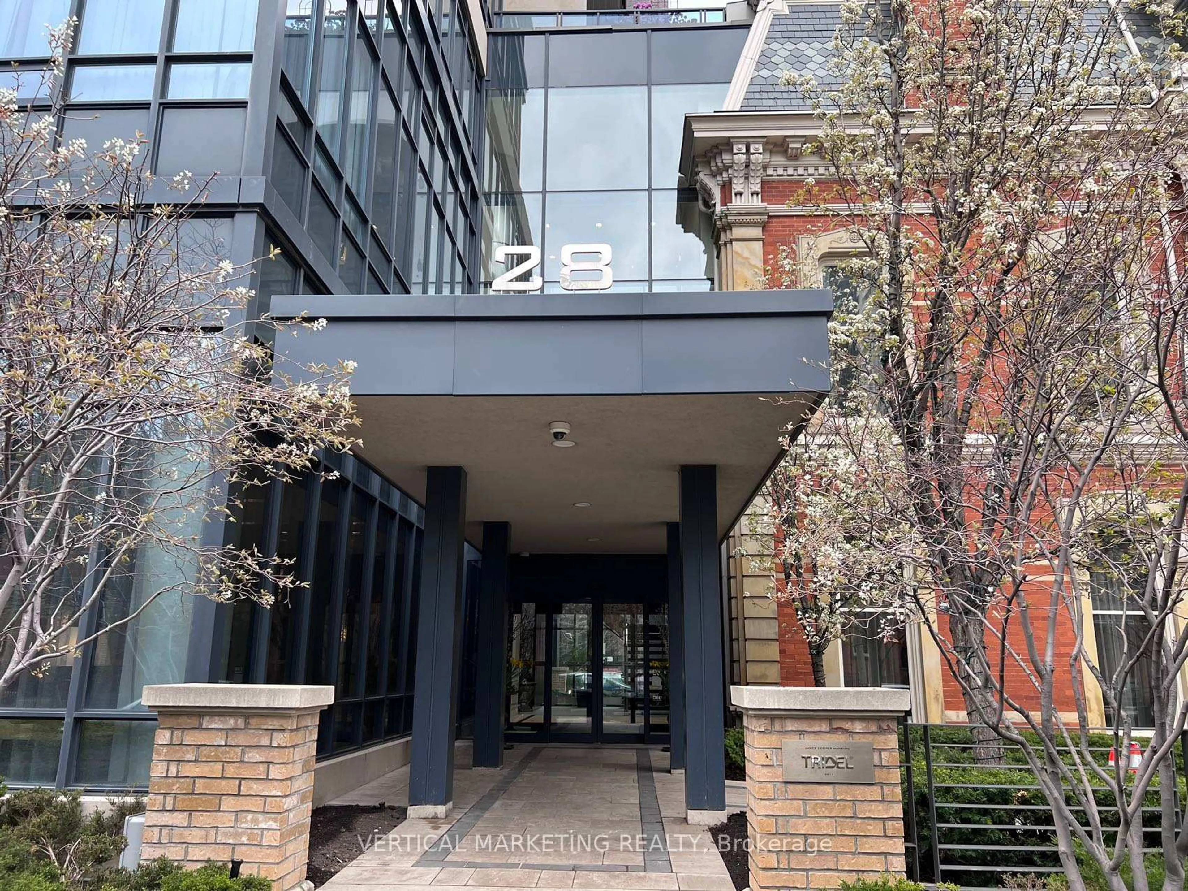 Indoor foyer for 28 Linden St #1605, Toronto Ontario M4Y 0A4