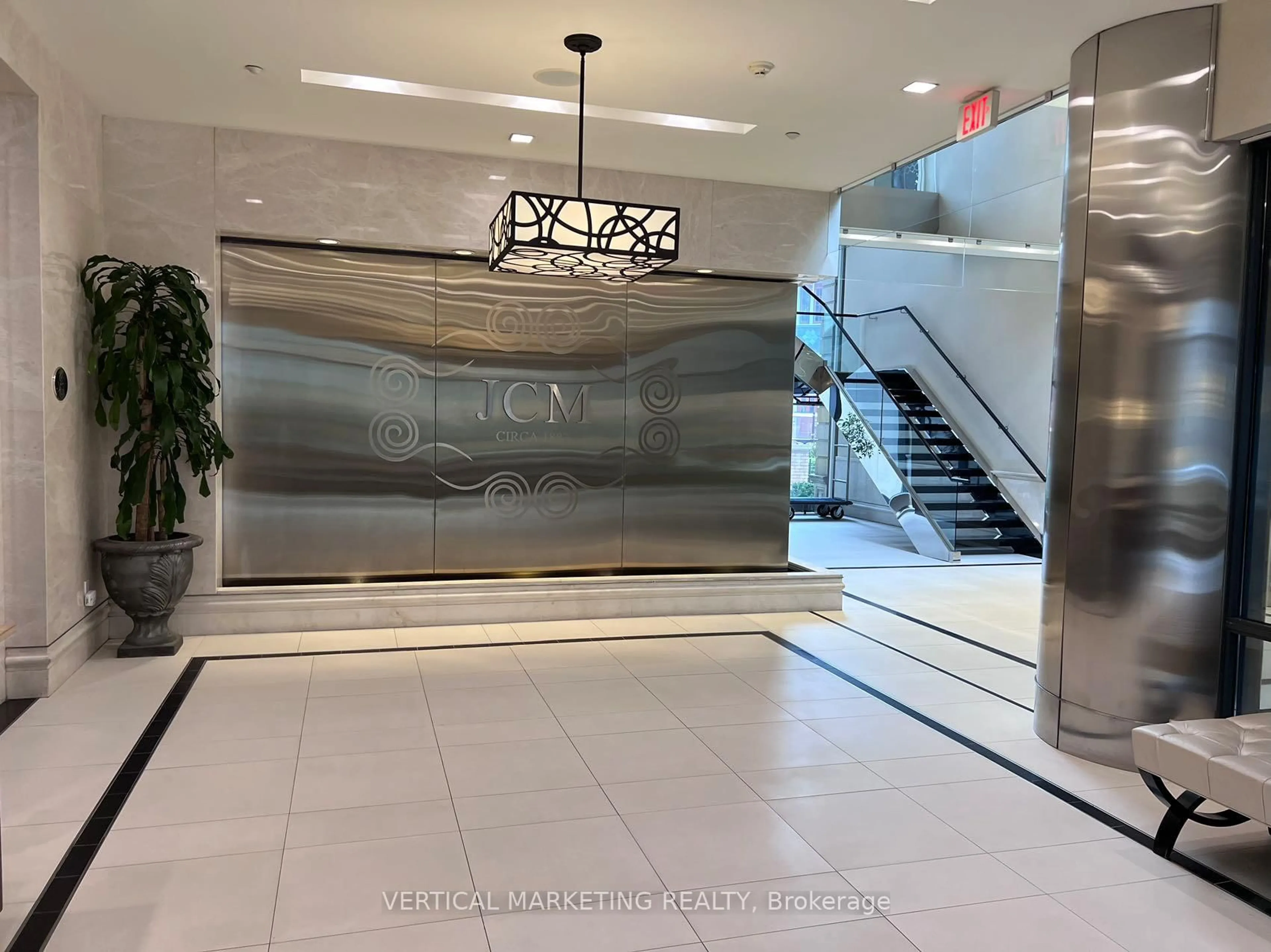 Lobby for 28 Linden St #1605, Toronto Ontario M4Y 0A4